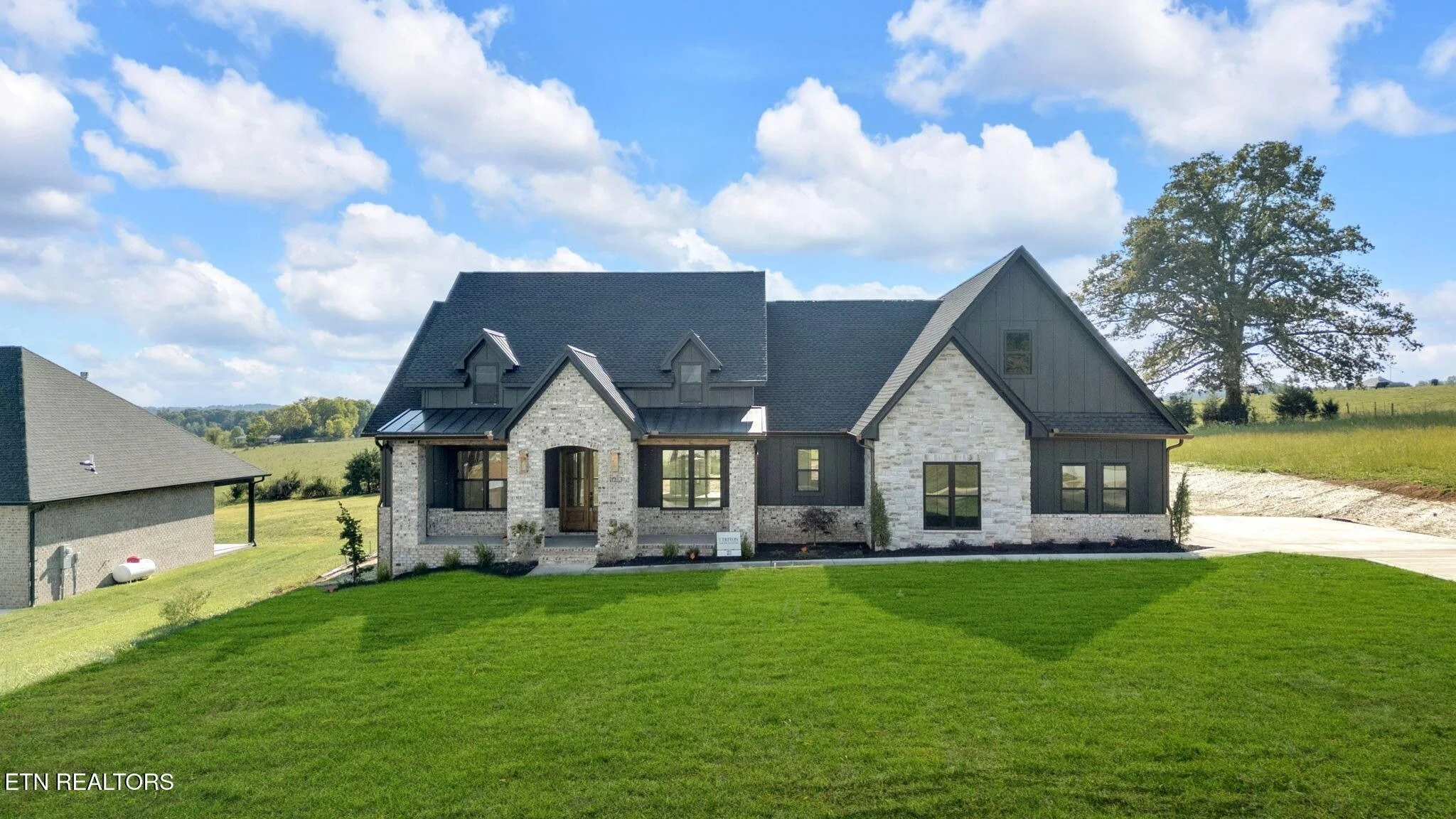 MDI Custom Homes Showcases Luxury Design at 2025 HBAGK Parade of Homes