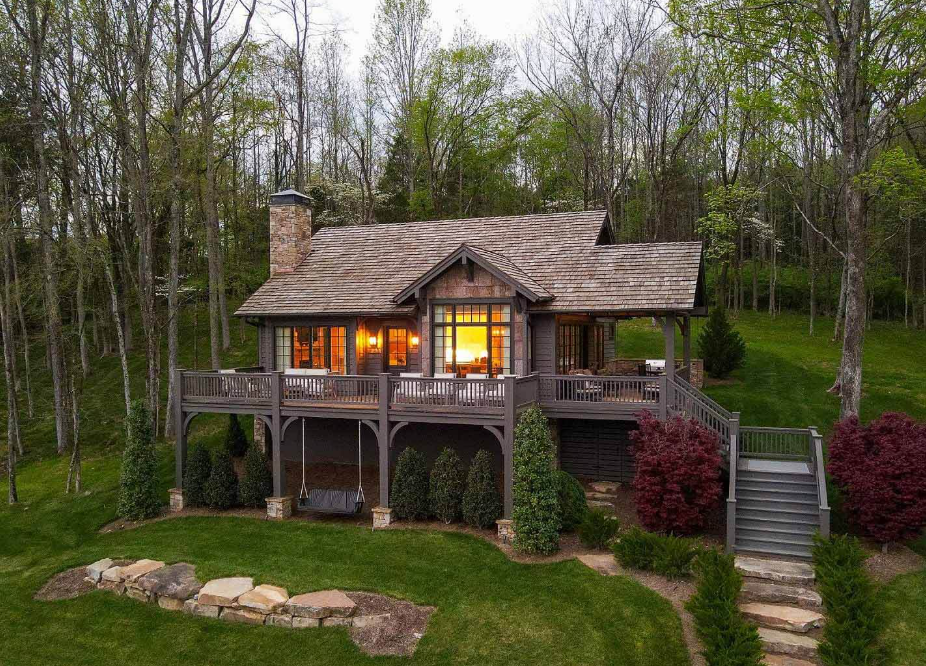 Navigating the Custom Home Building Journey in Louisville, Tennessee: Tips for First-Time Homeowners