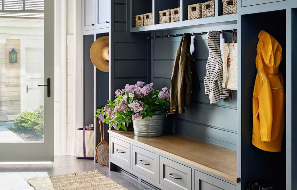 Creating Functional Mudrooms and Entryways in Louisville, TN Homes