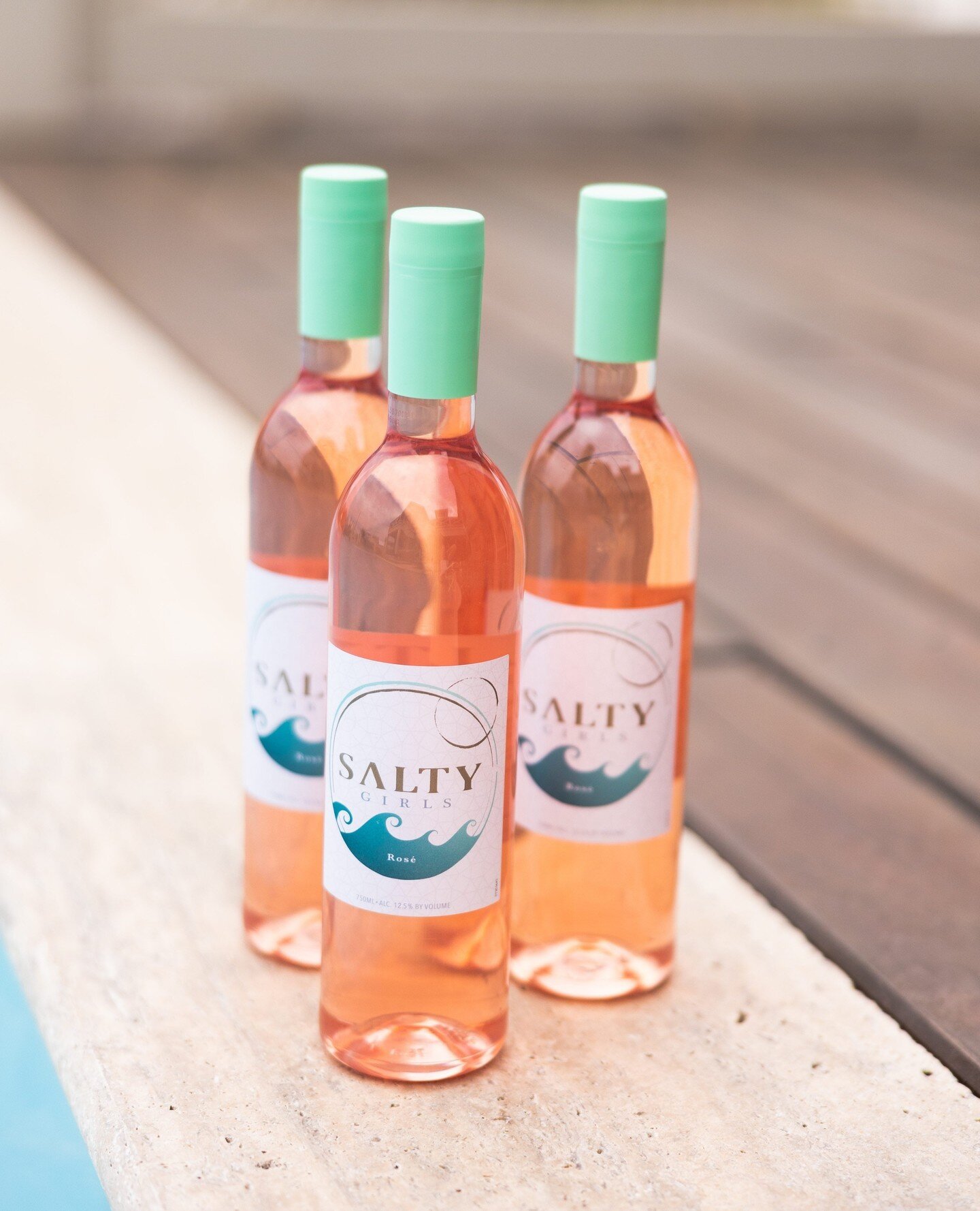 Drumroll, please... ⁠
⁠
You can now (FINALLY) have your Ros&eacute; and the beach or pool, too 💞⁠
⁠
Our beach and pool-friendly Ros&eacute; was founded in 30A and imported from the South of France for the perfect #SipSalty experience. ⁠
⁠
🥂 Get you