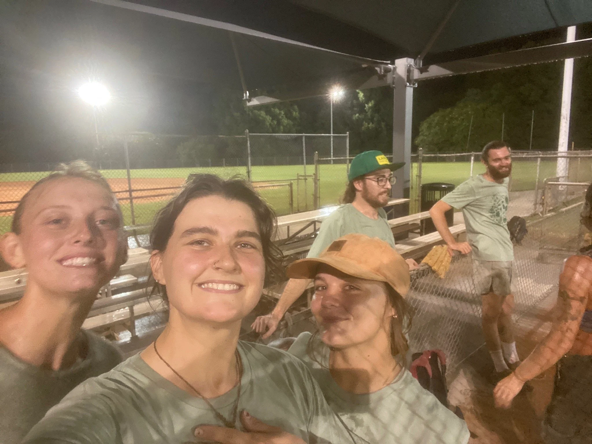 SM26 (WK12): Out Standing in Every field ⚾