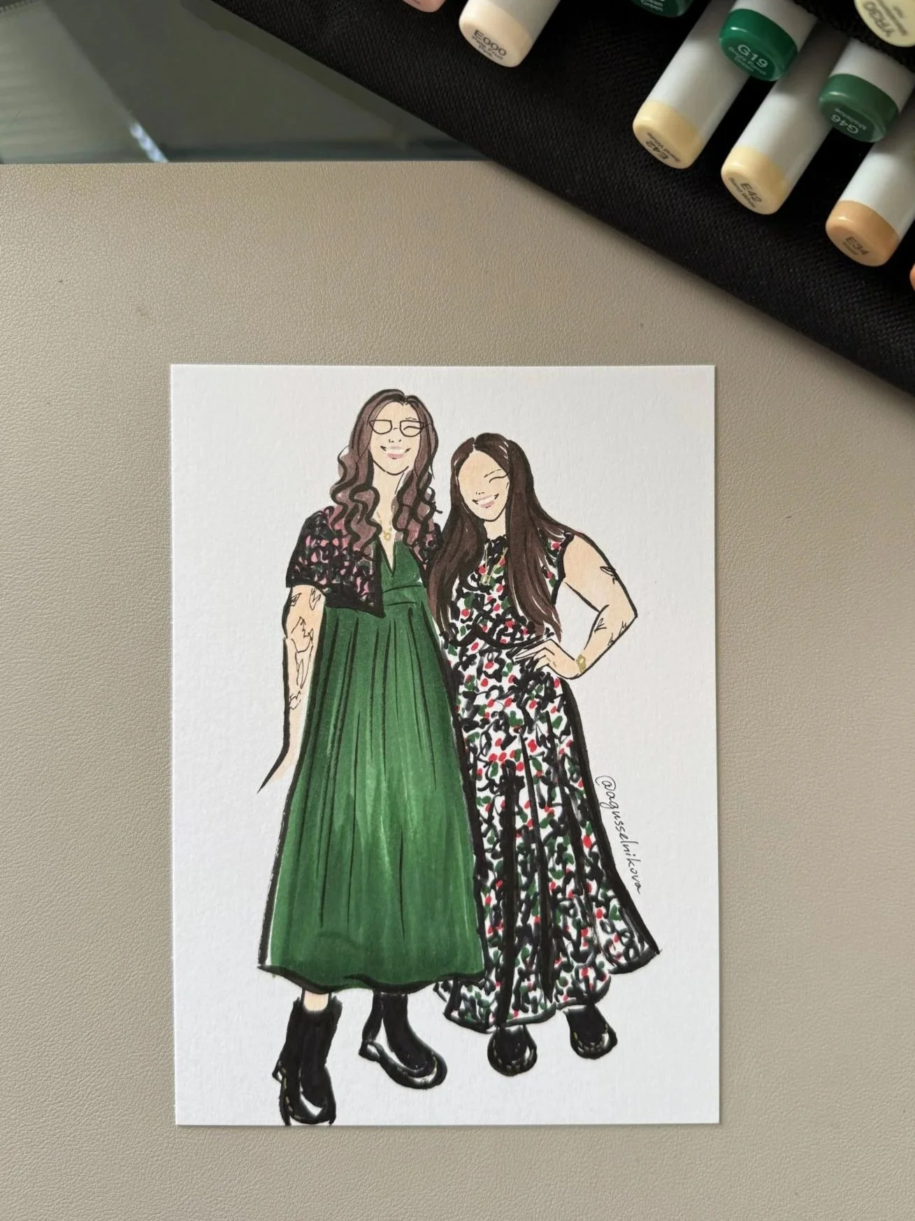 Live Fashion sketch of friends at an event