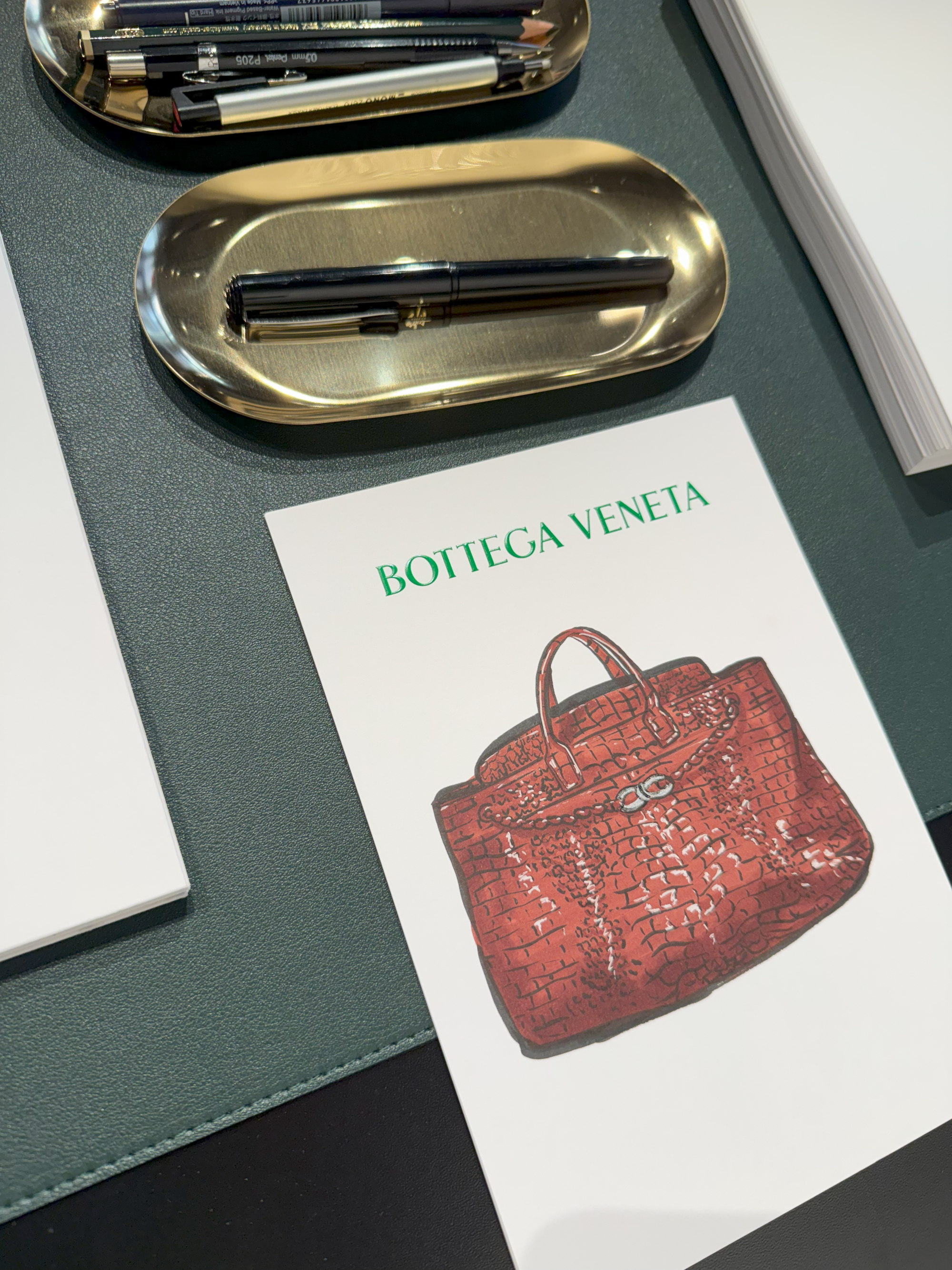 Bottega-Veneta-SOHO-Bag-Sketch.png