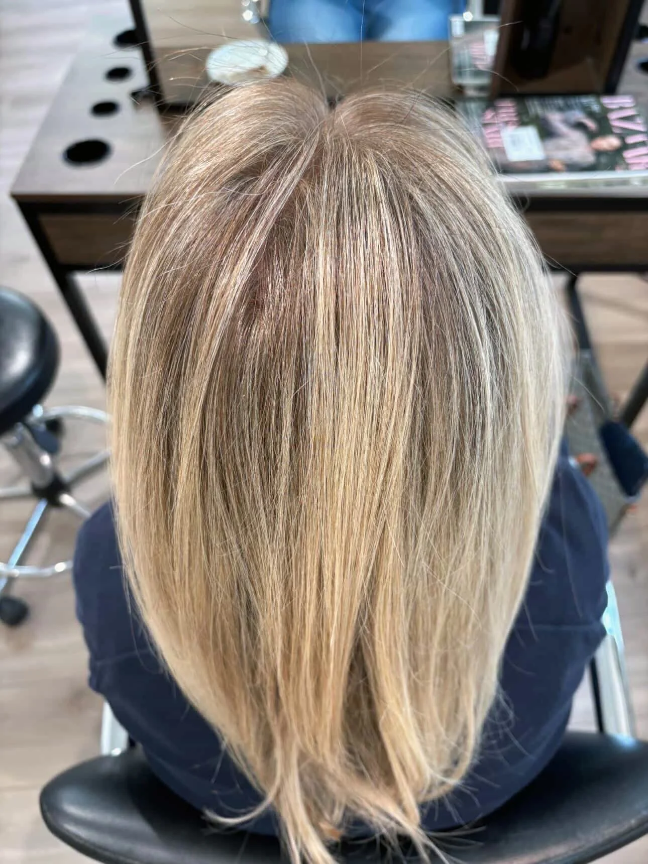 Foto of professional grey blending / french blending