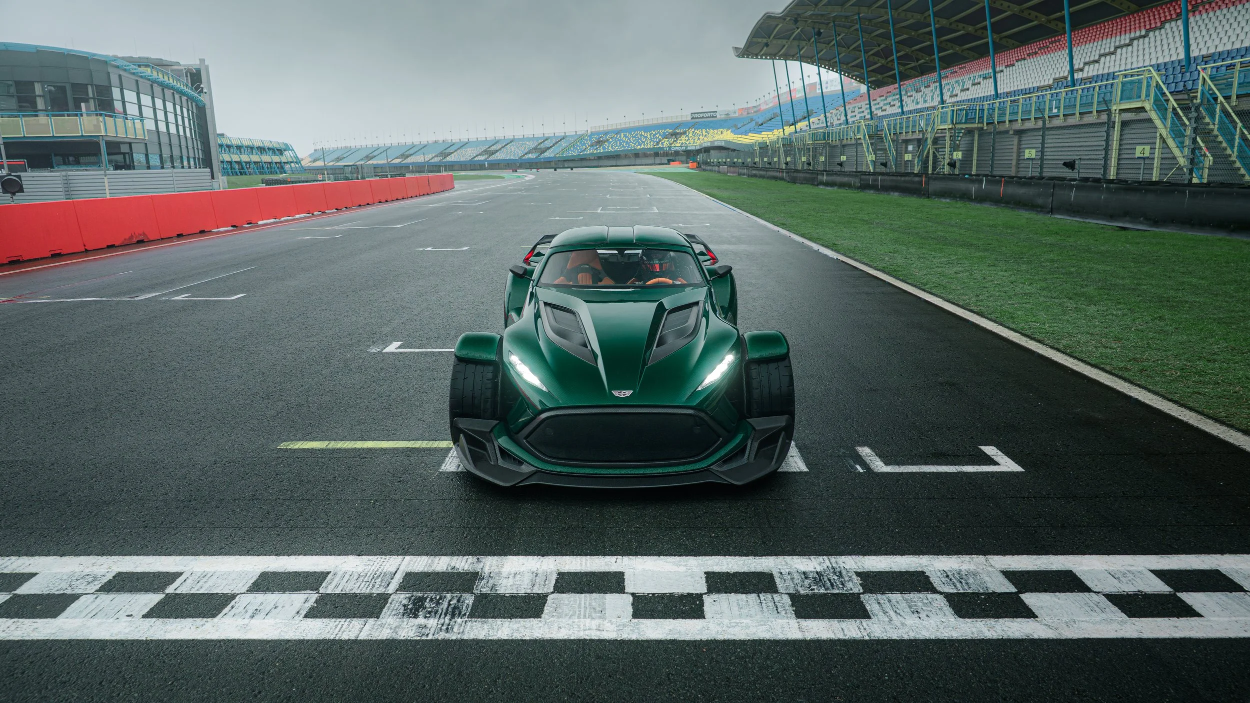 JPG V3 2026-01-15 AB25240 Donkervoort P24RS - TT Assen-8.jpg