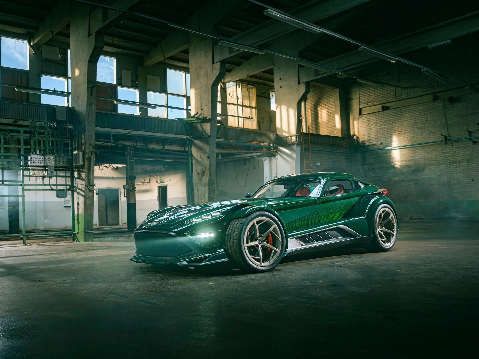 JPG+LQ+4000px+Final+2026-01-16+AB25240+Donkervoort+P24RS+-+The+Barn-9.jpg