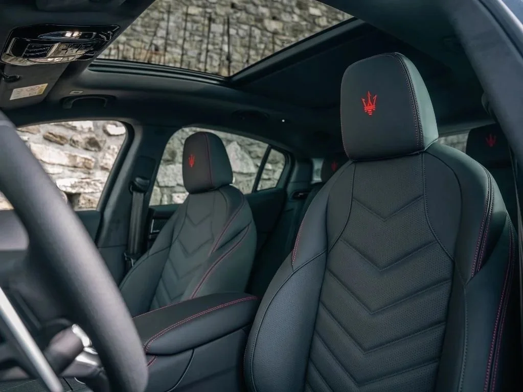 Pegasus_Maserati_3.jpg.jpg