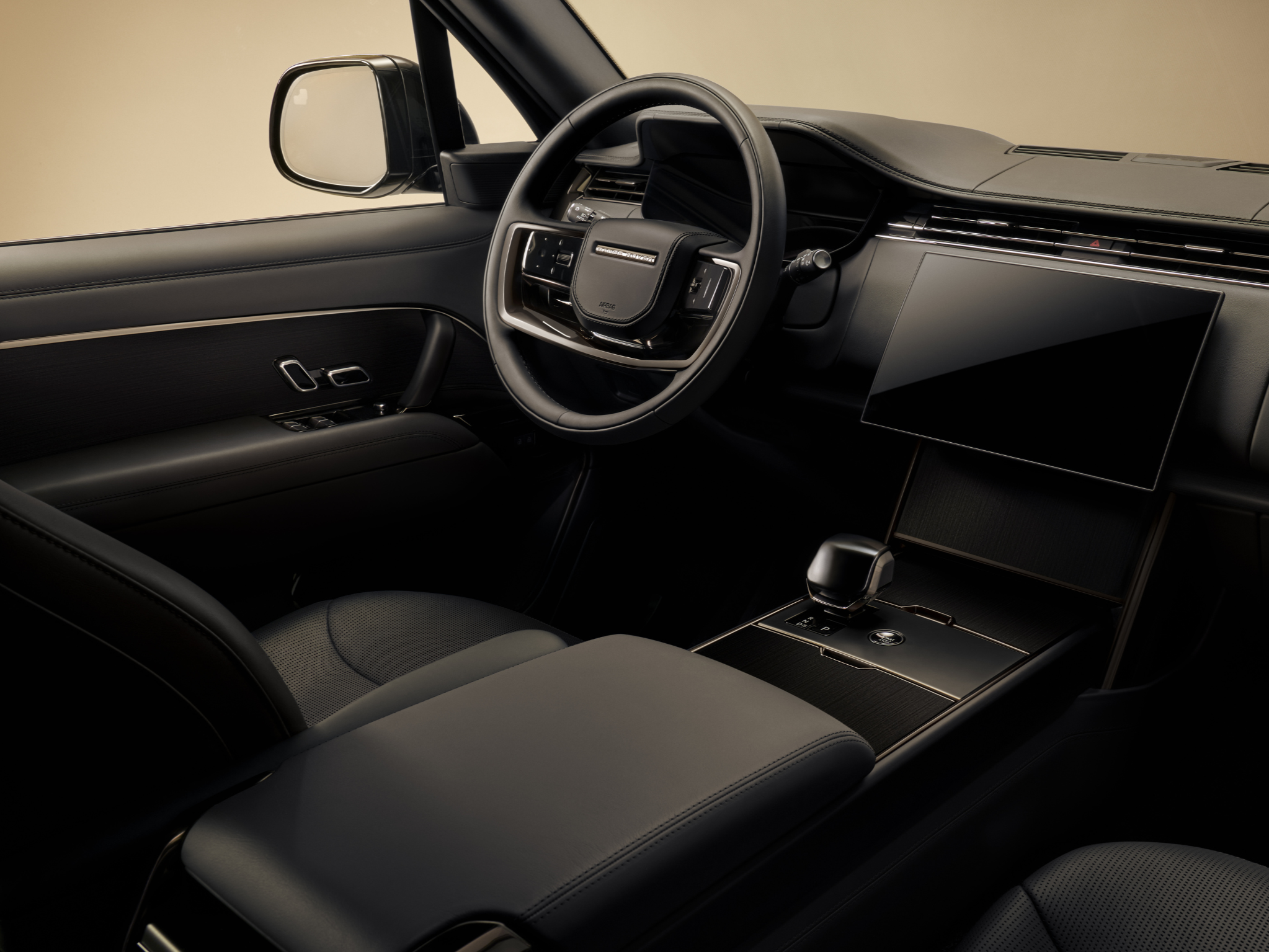 RANGE+ROVER_photo+2_Website.png