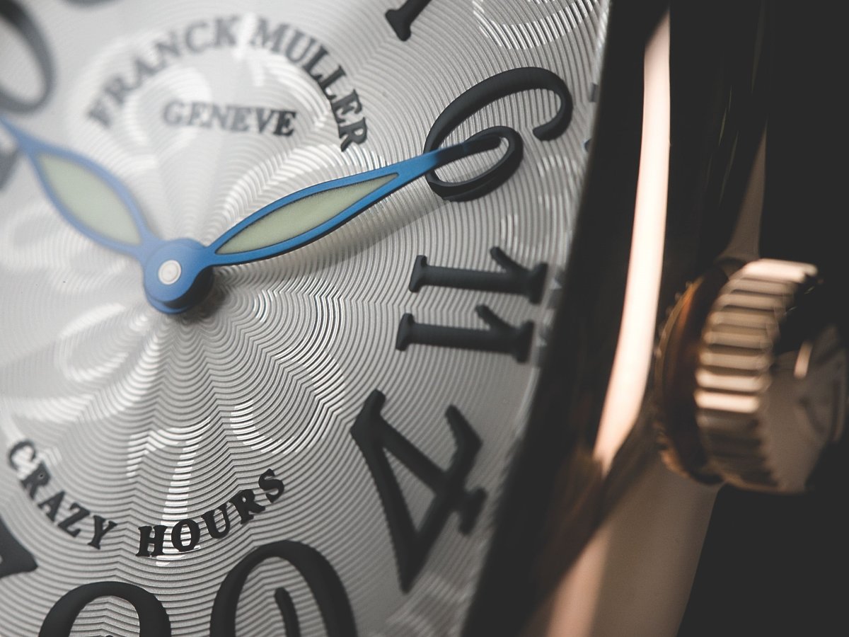 Cintrée-Curvex-Crazy-Hours-Classic-11-classic.jpg