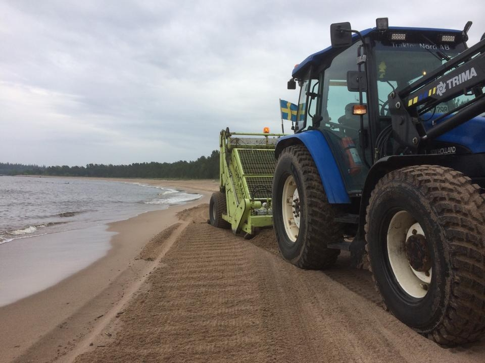 Städning av stranden