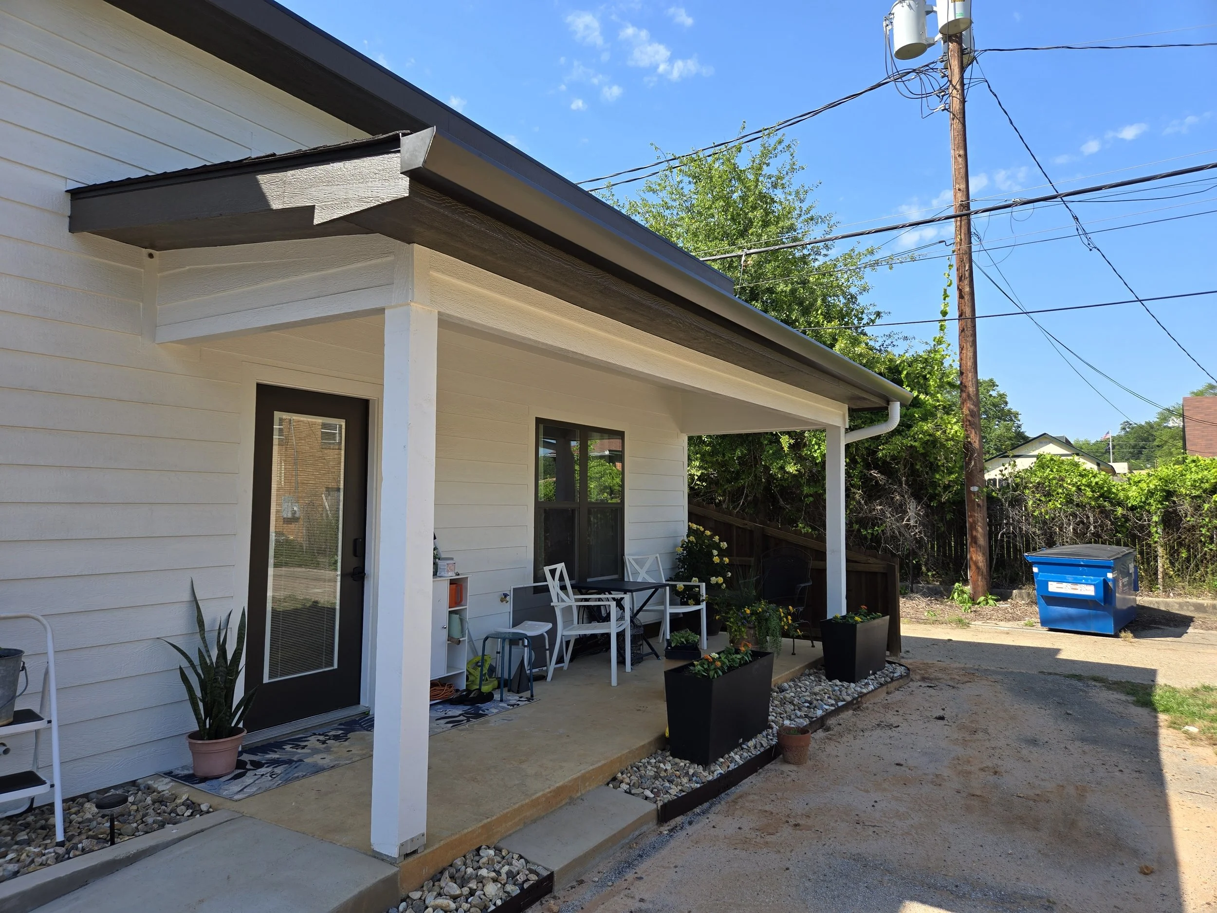 Straight Face Gutter with Round Spouts in Gladewater Texas