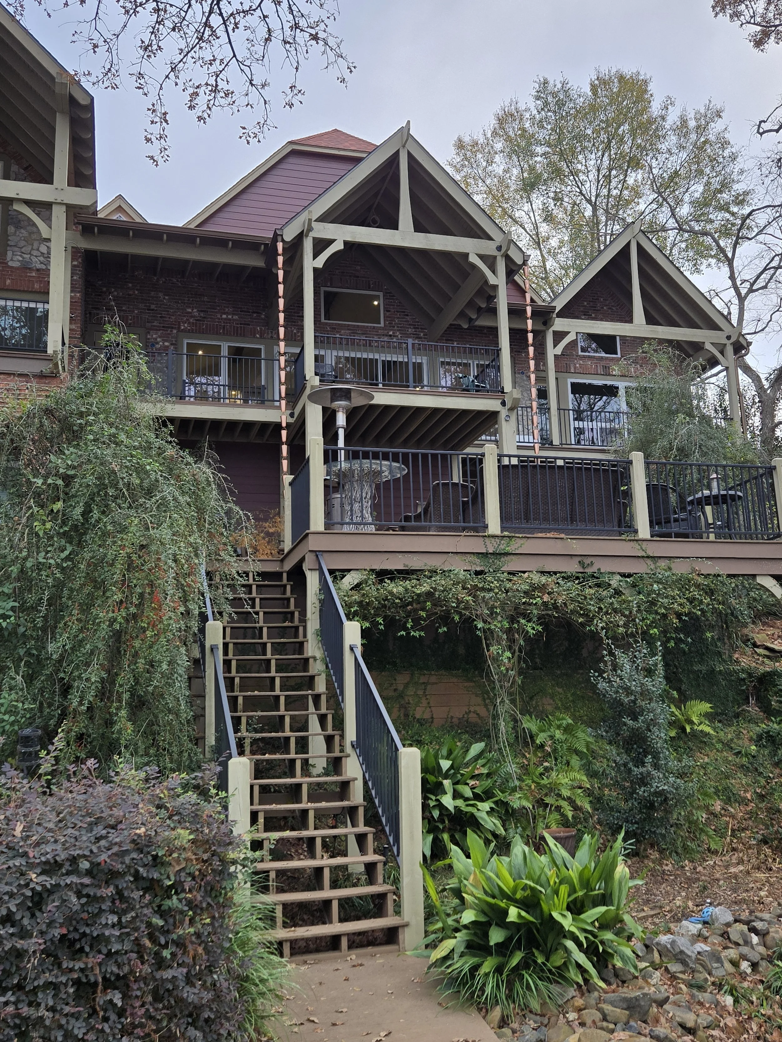 2 Story XL Copper Cup chains on Lake Cherokee