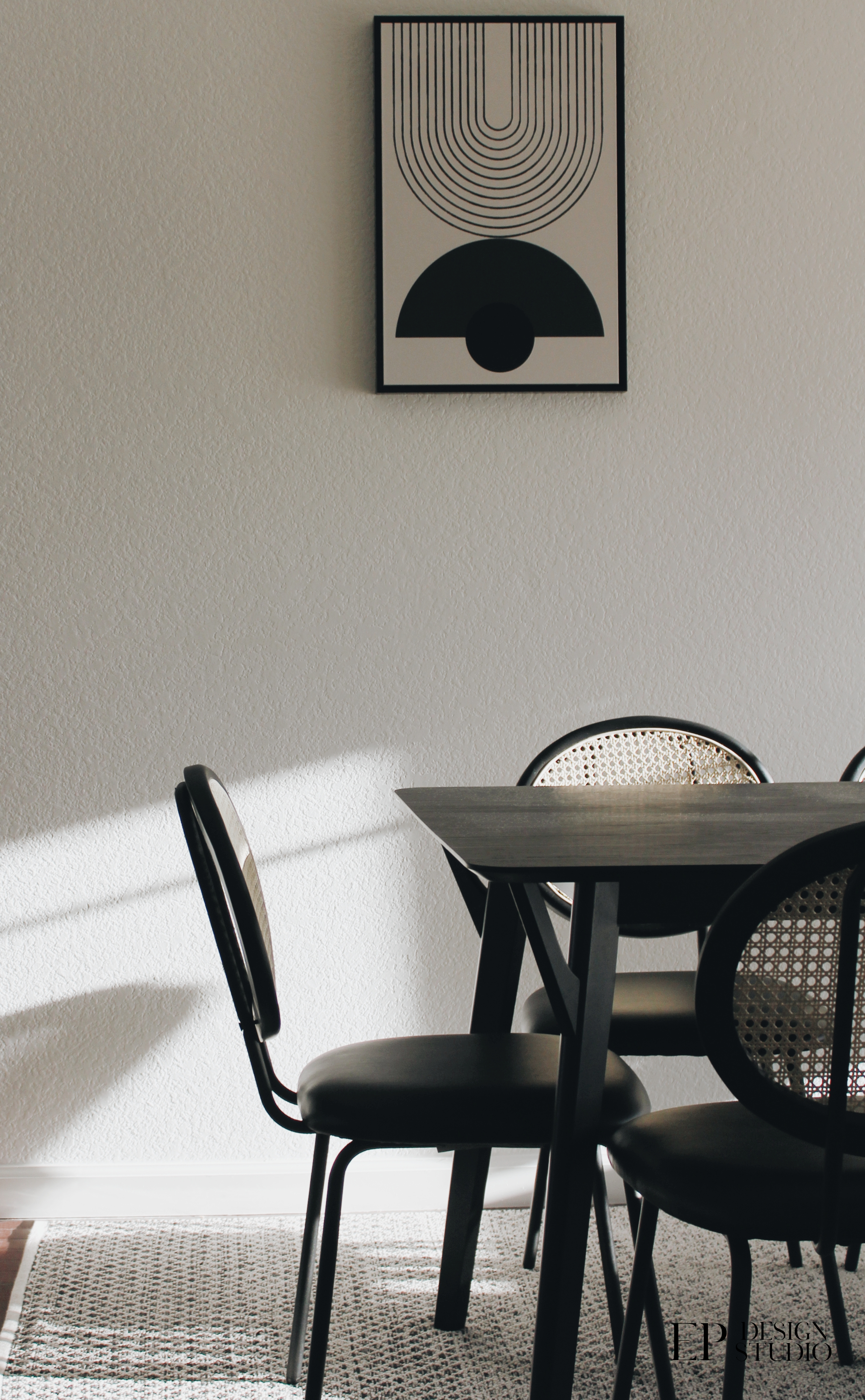 Black Dining Chair.png