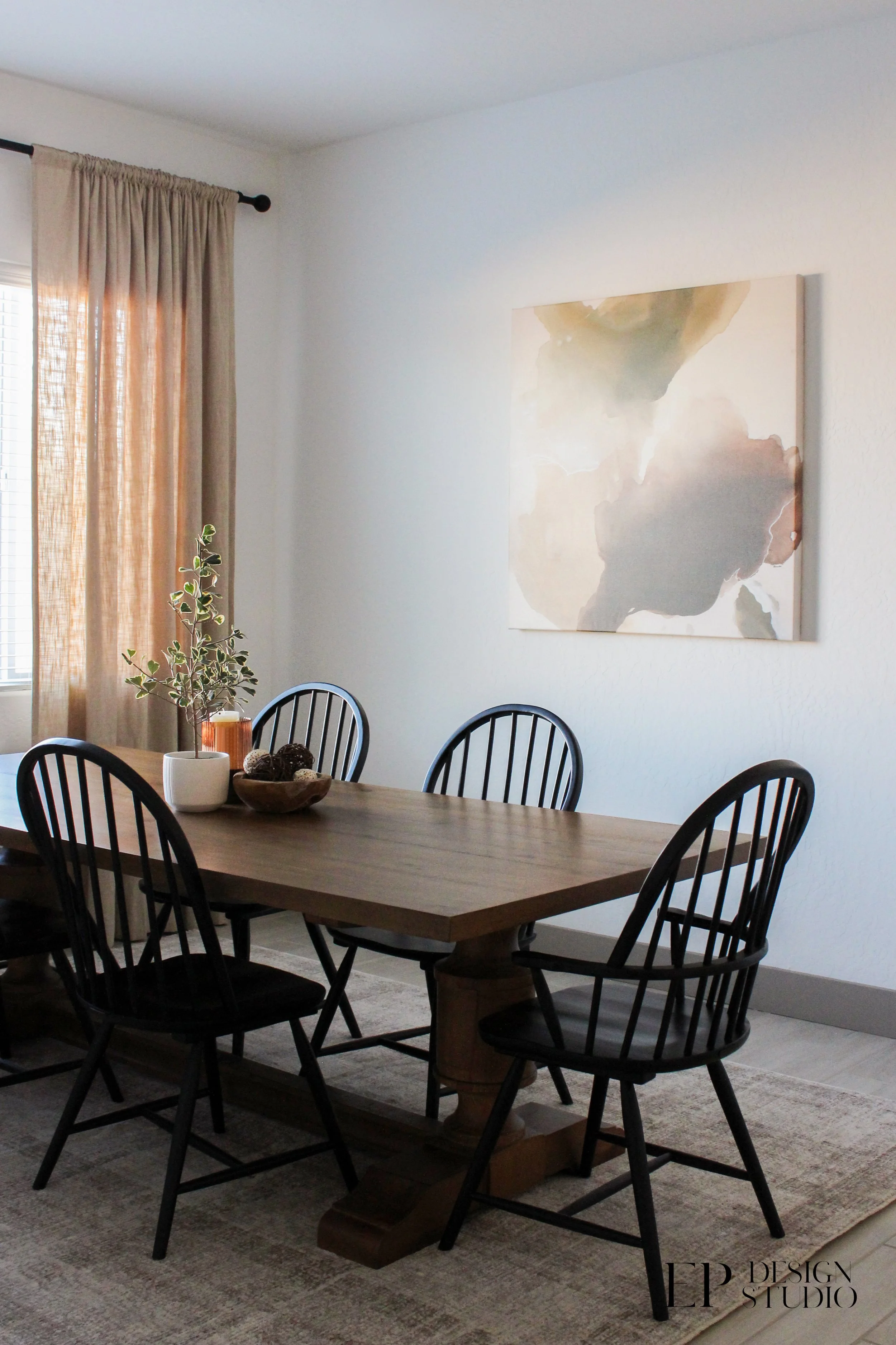 Modern Farmhouse Dining Room.jpg