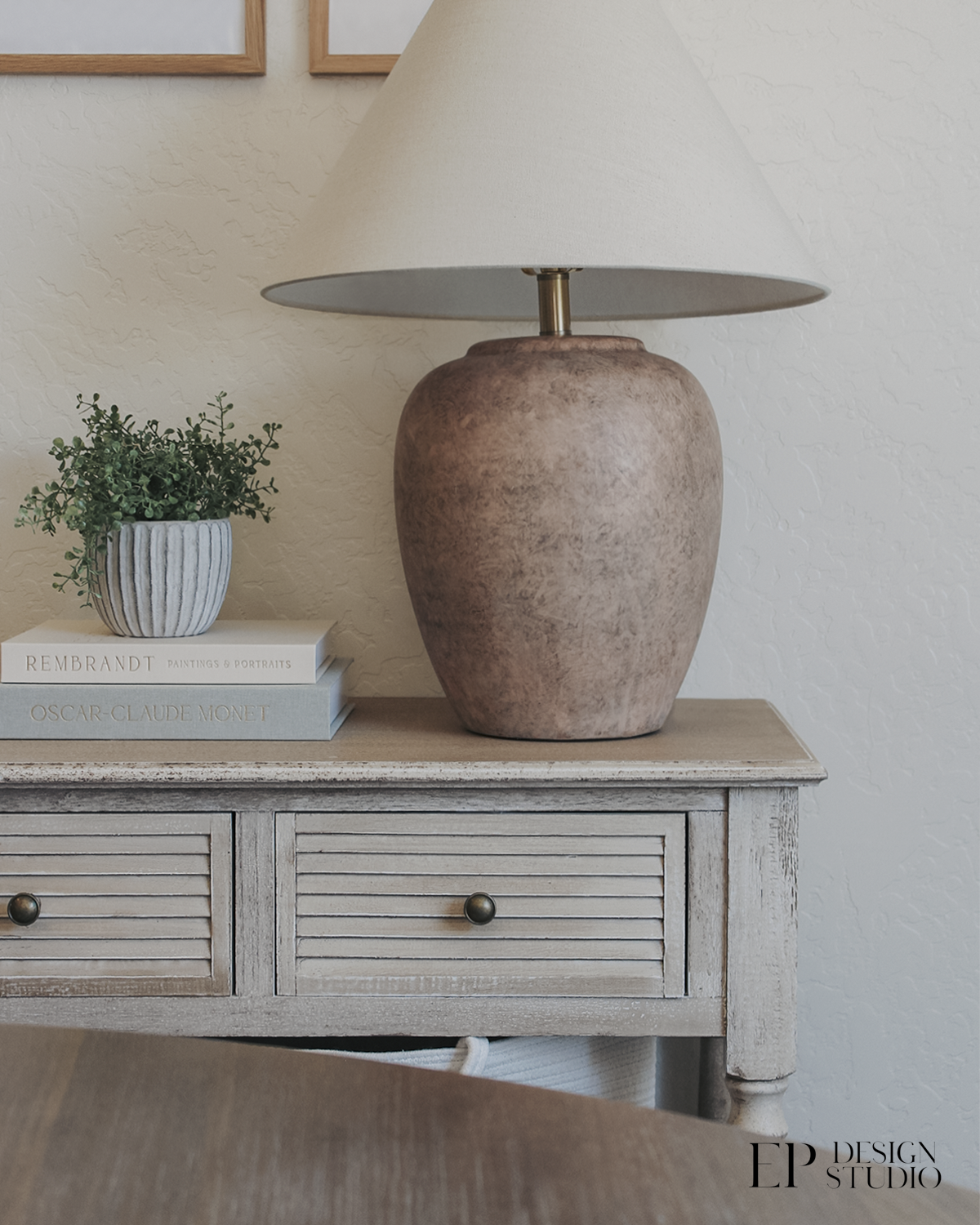 Rustic Lamp Decor.png