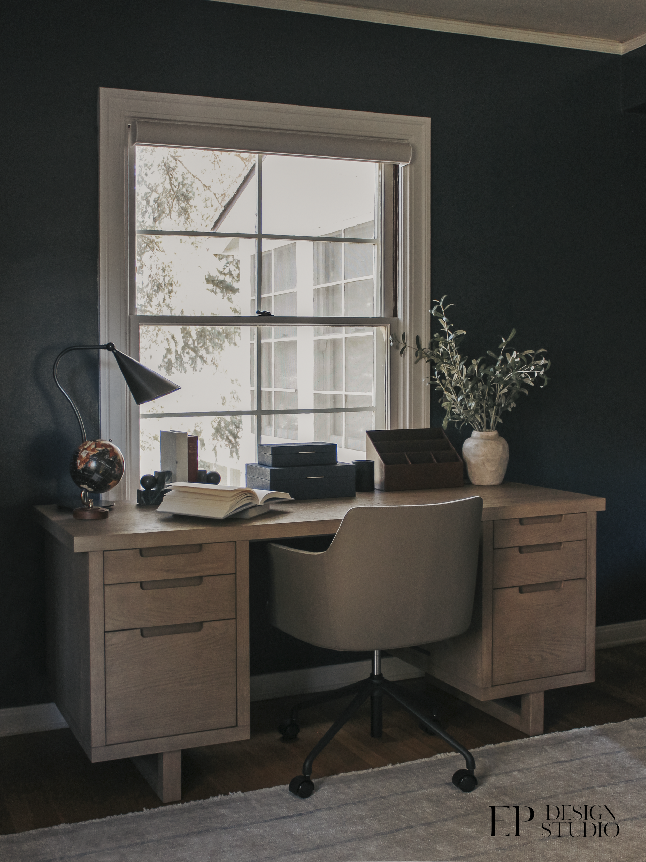 Home Office Desk.png