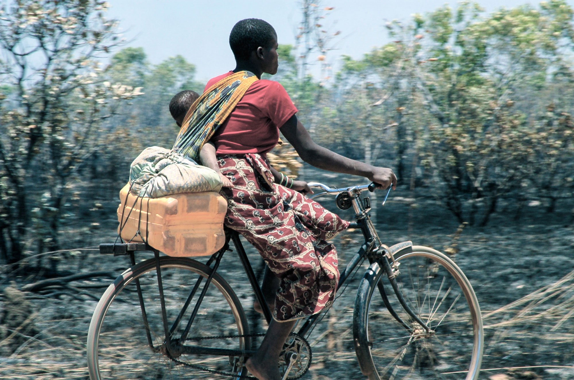 Mozambique-biker.jpg