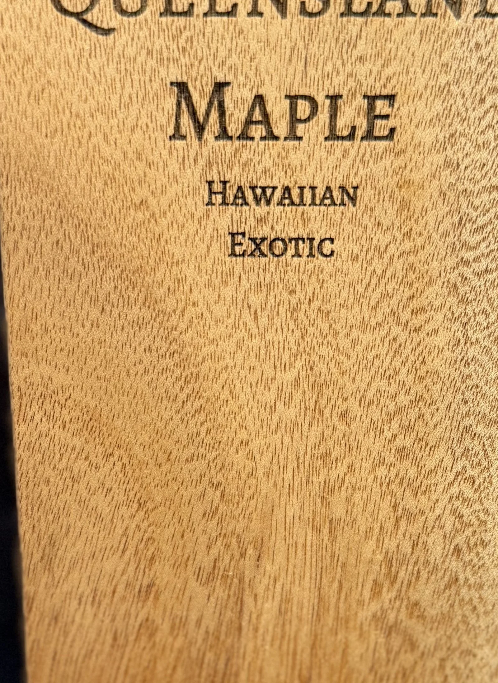 queensland-maple_detail.jpg
