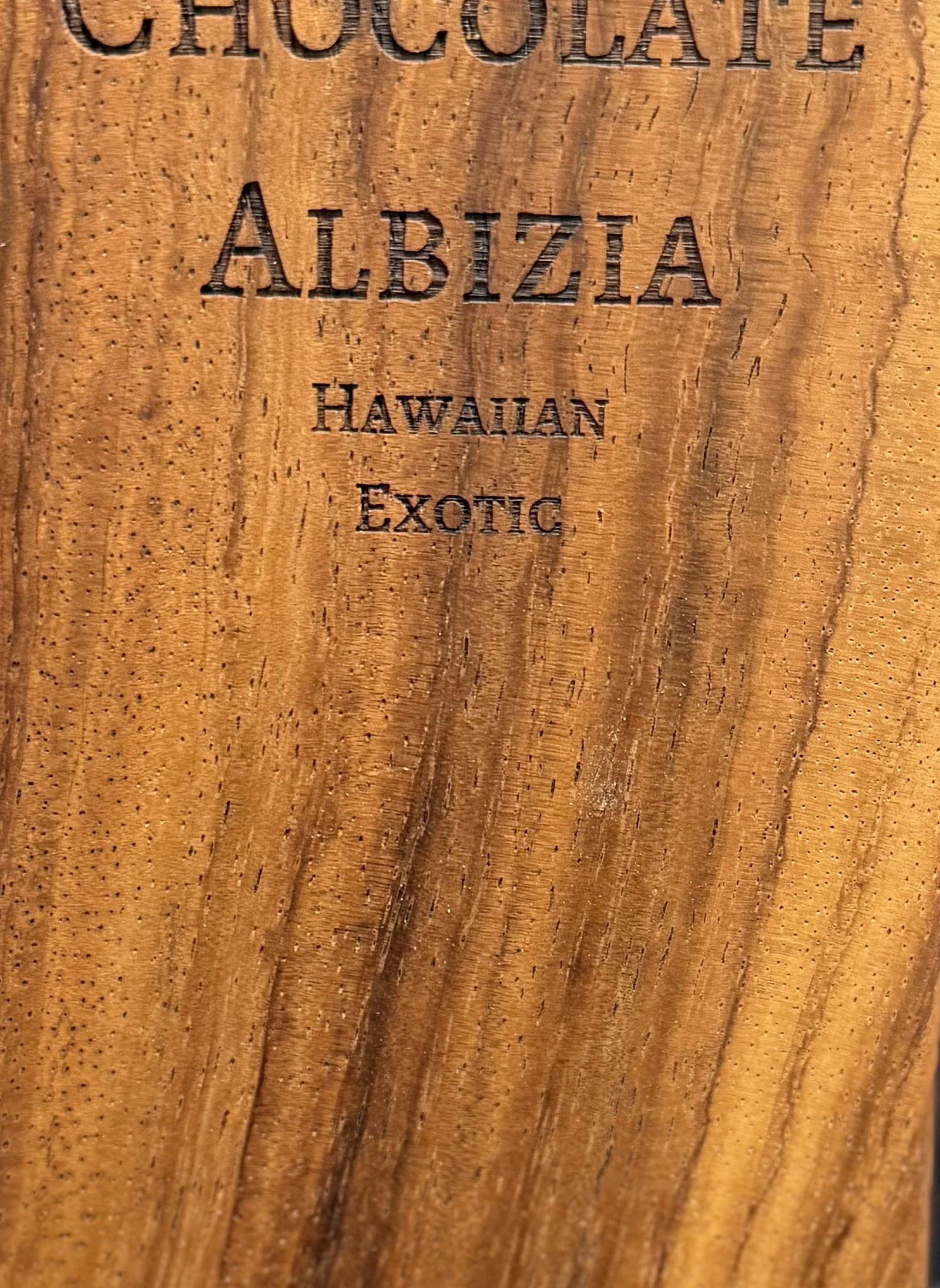 chocolate-albizia_detail.jpg