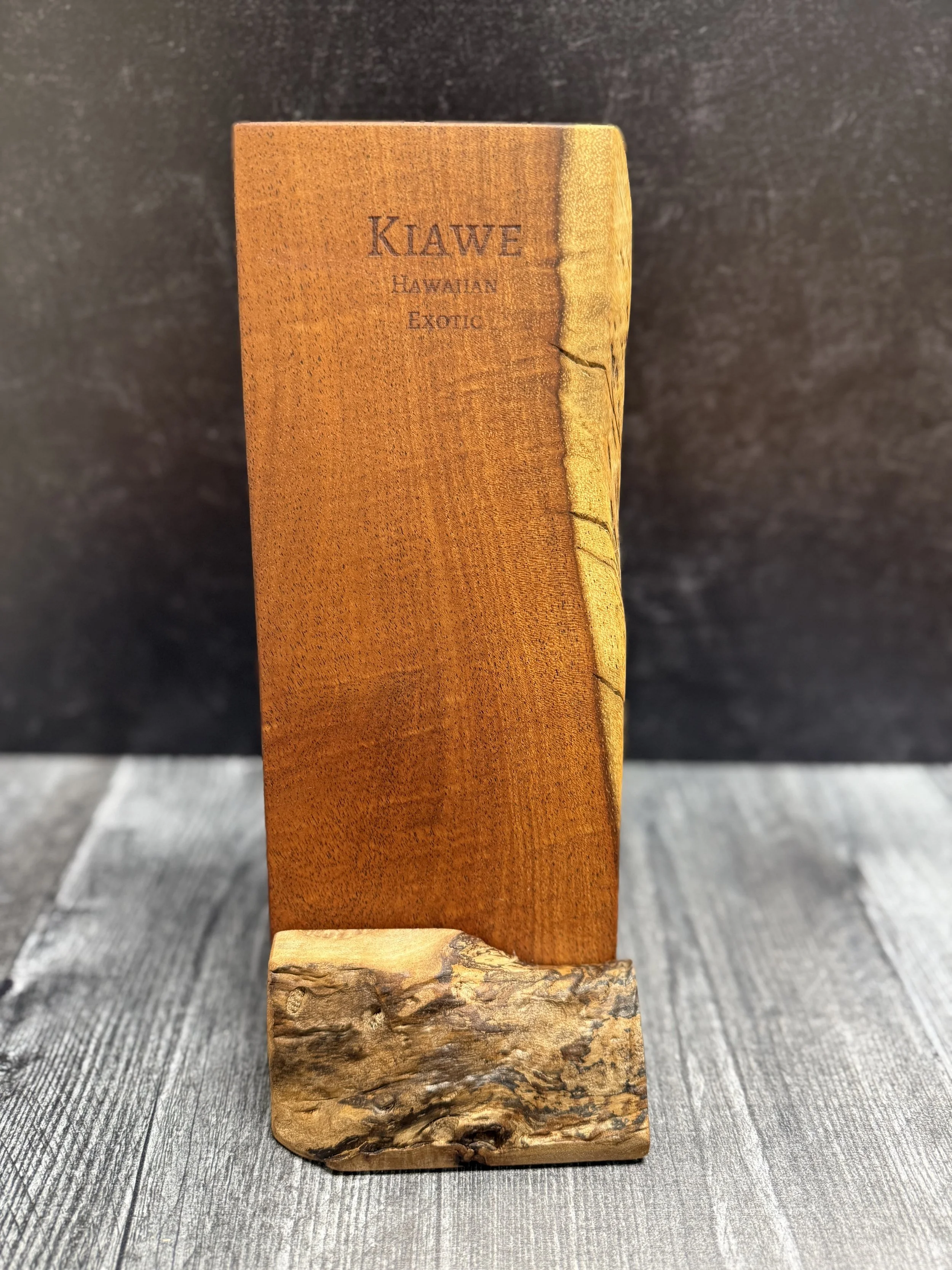 Kiawe.jpg