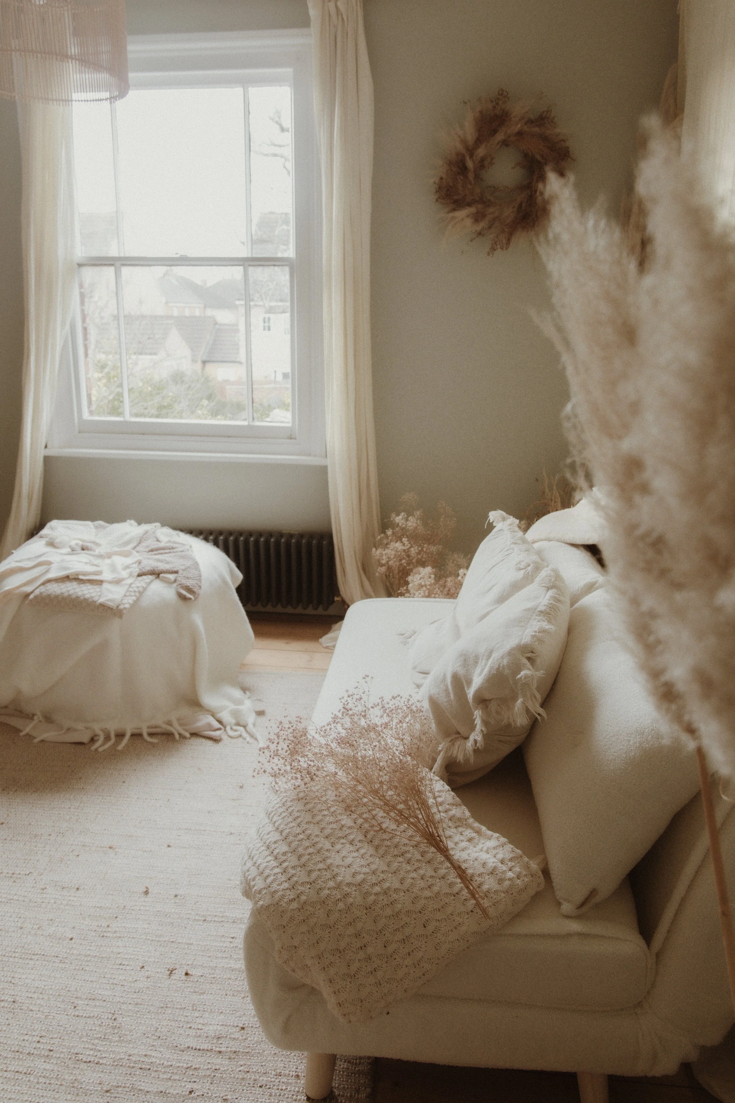 NATURAL LIGHT PHOTOGRAPHER - A photography studio serving Hertfordshire, Bedfordshire &amp; Cambridge