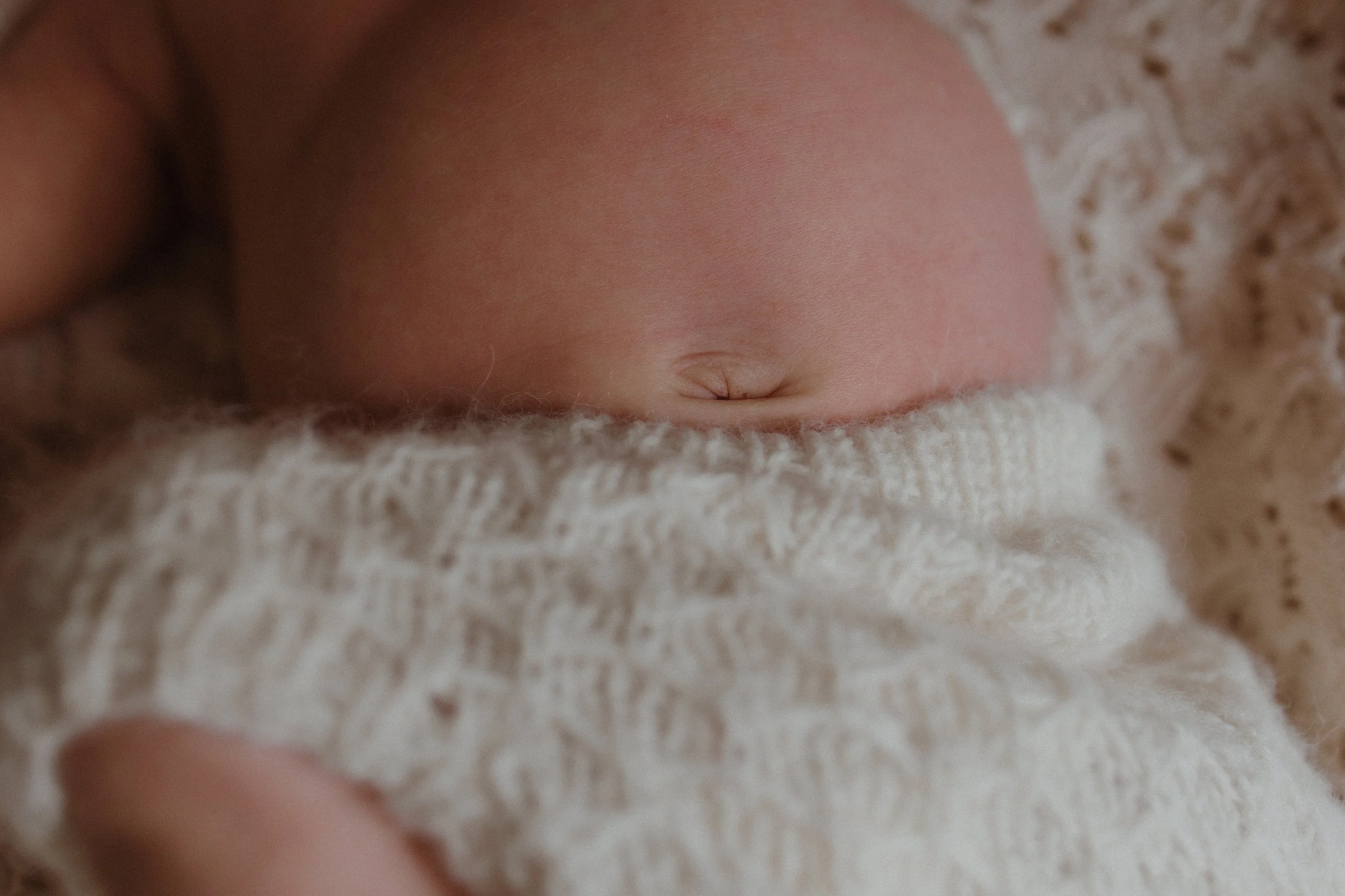 cosy-newborn-photoshoot-hertfordshire-kimrosephotography (8).jpg