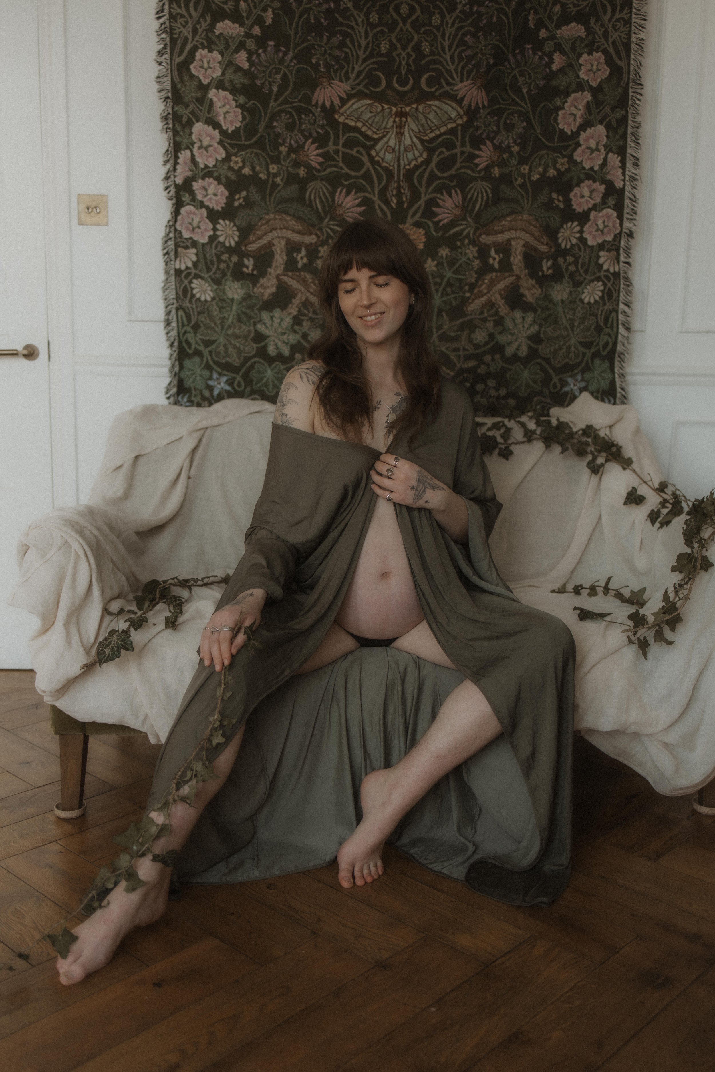 hertfordshire-studio-maternity-photoshoot-kimrosephotography (59).jpg