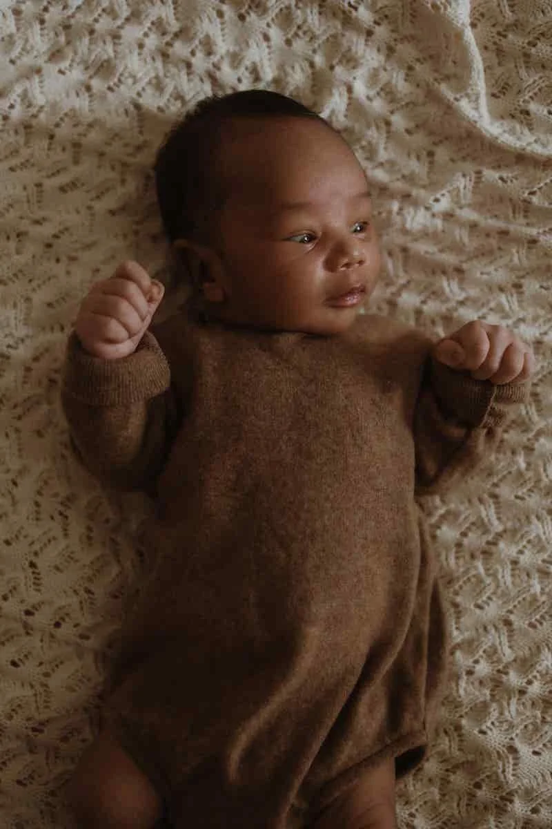 newborn-photoshoot-at-home-ampthill-kimrosephotography (14).jpg