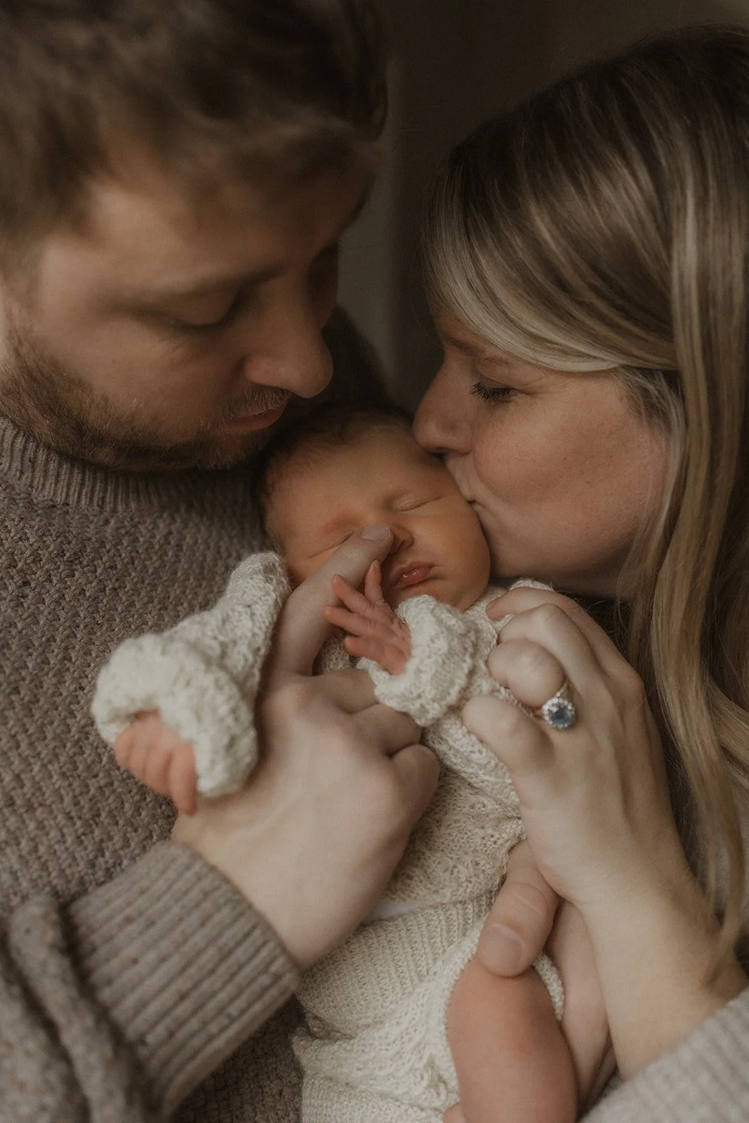 hertfordshire-studio-newborn-photoshoot-kimrosephotography (25).jpg