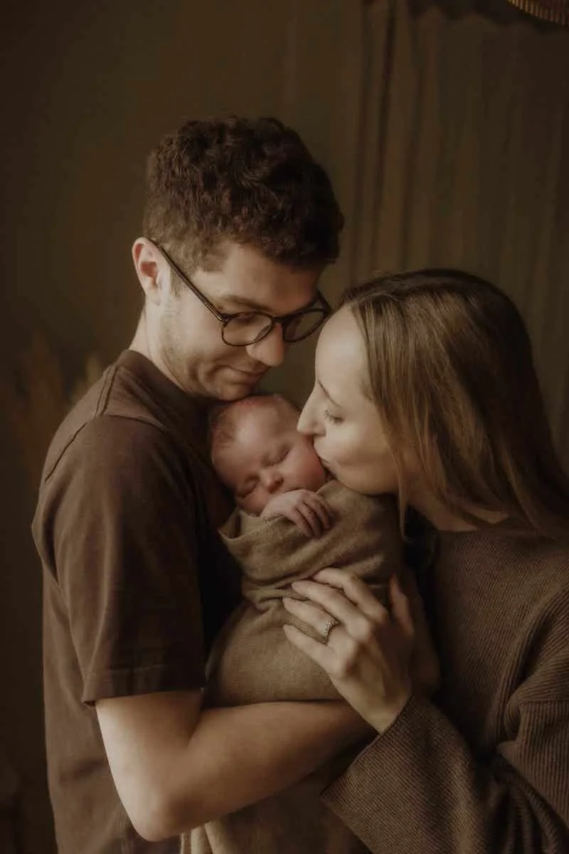 studio-newborn-photoshoot-bedford-kimrosephotography (9).jpg