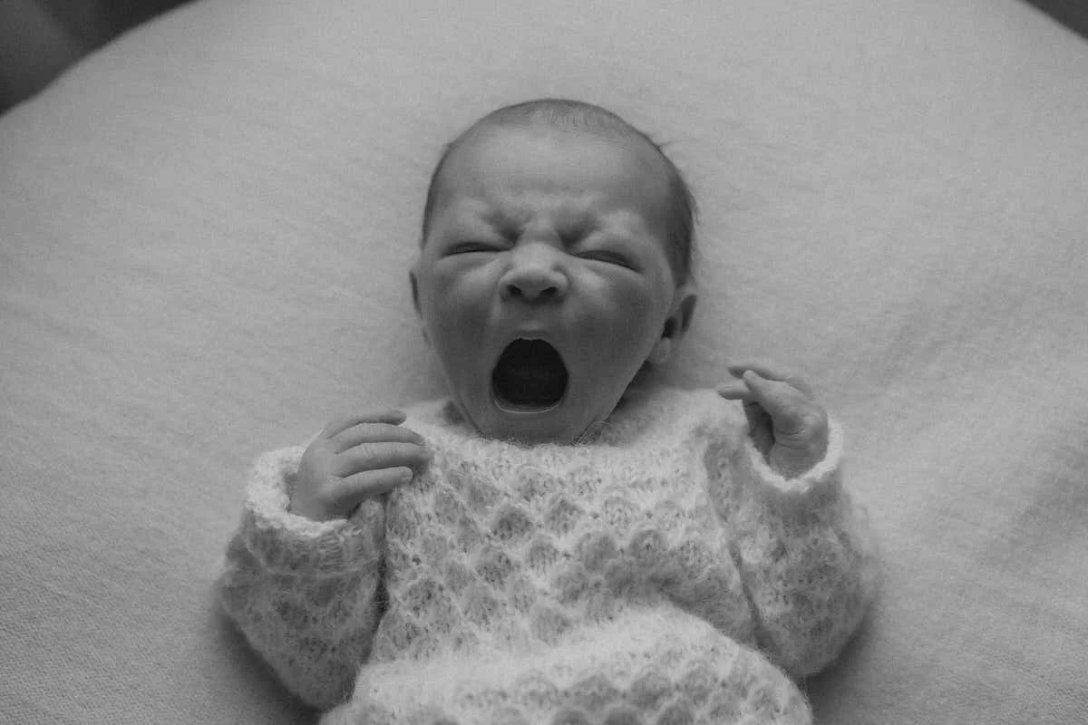 studio-newborn-photoshoot-bedford-kimrosephotography (12).jpg