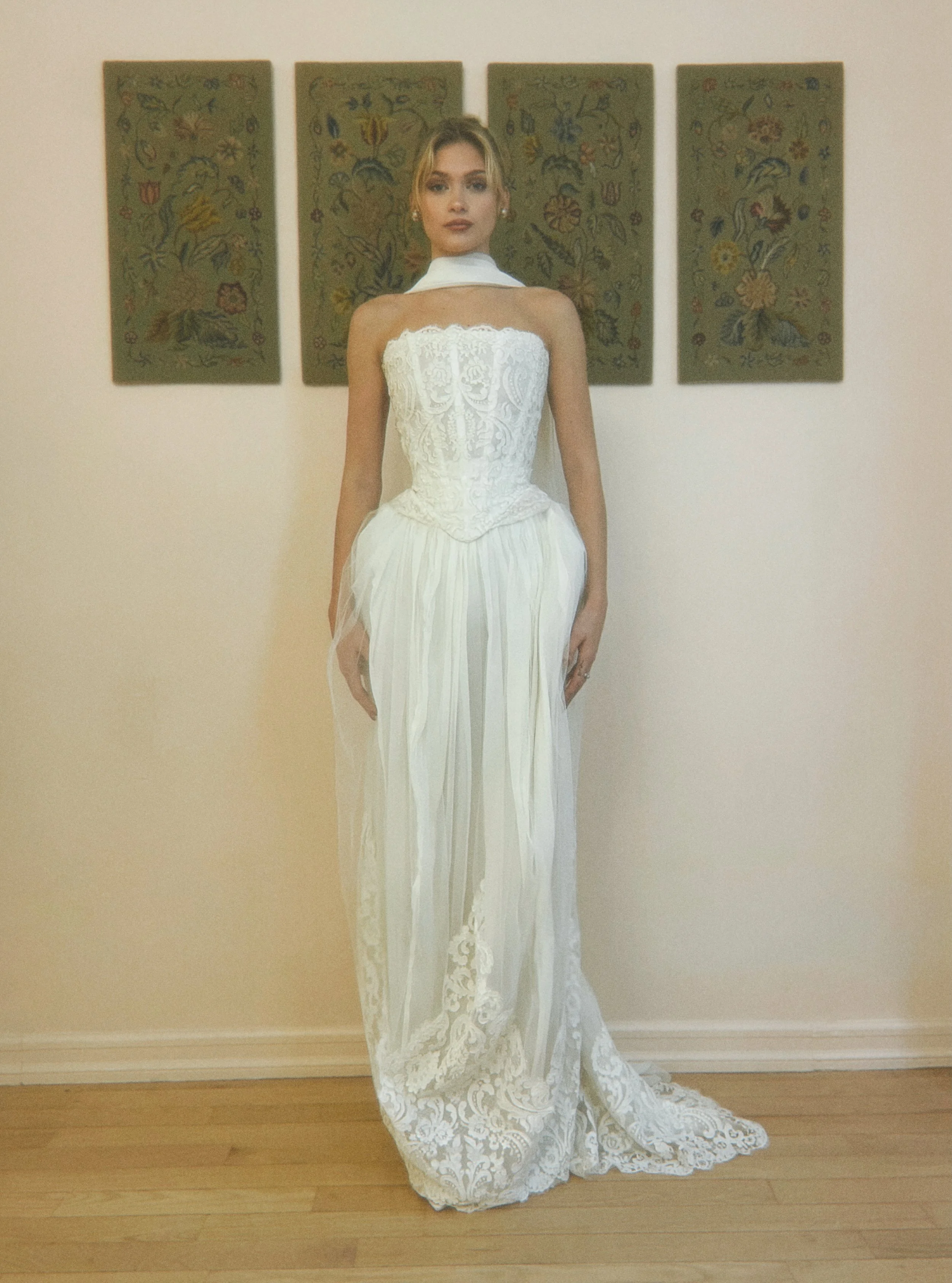 Iris Corset & Lindsey Skirt (2).jpg