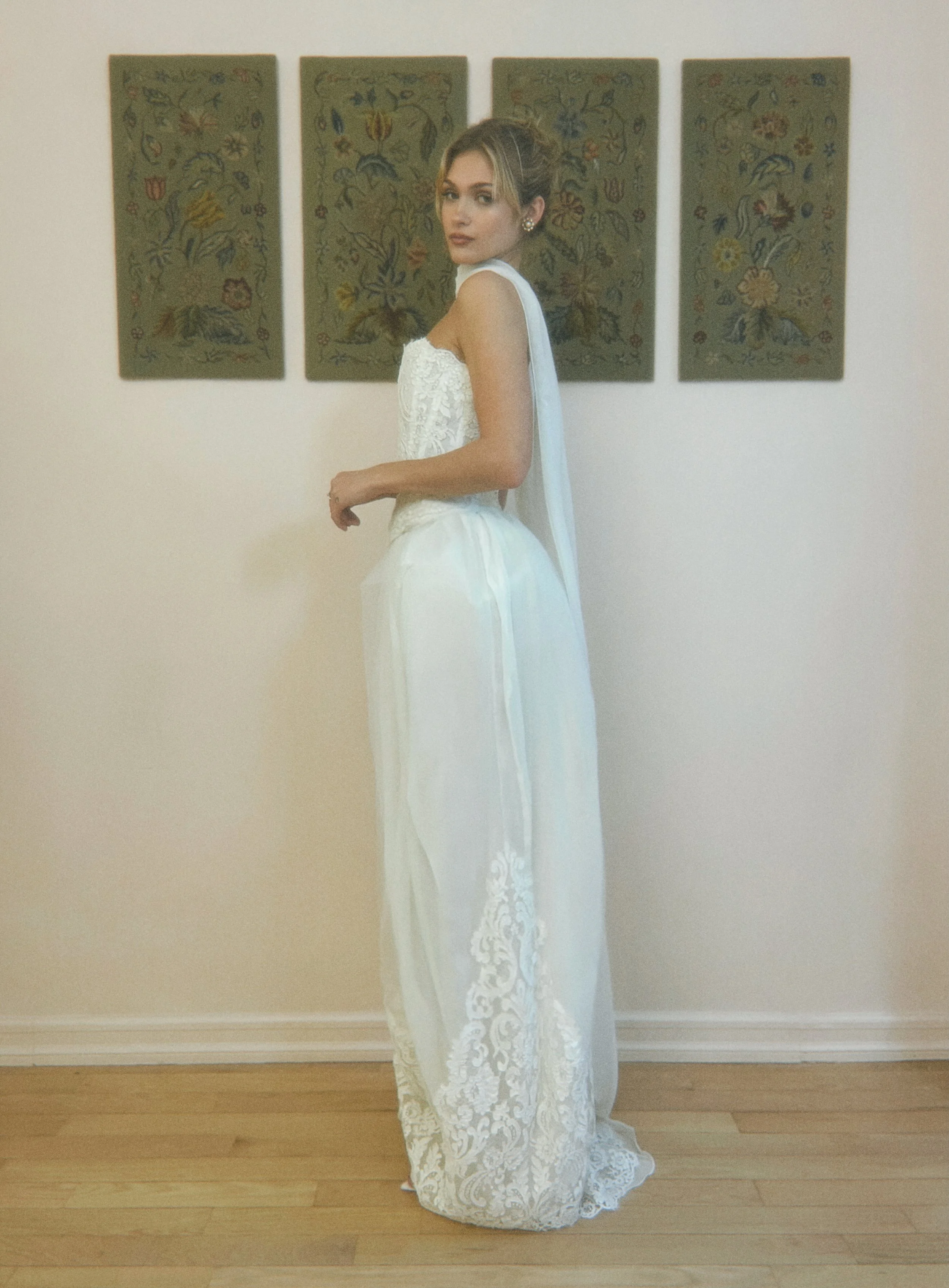 Iris Corset & Lindsey Skirt (1).jpg