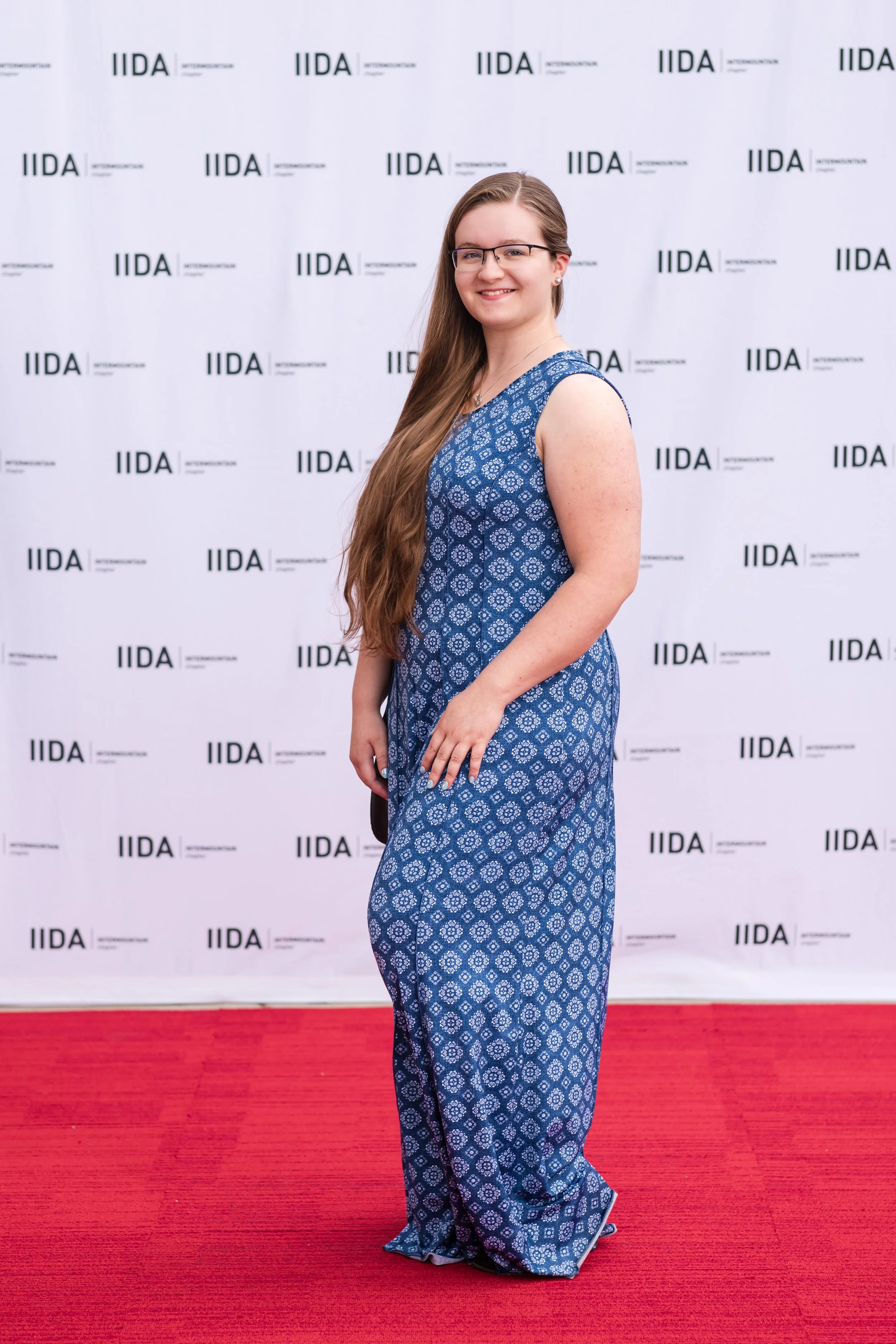 IIDA-217.jpg
