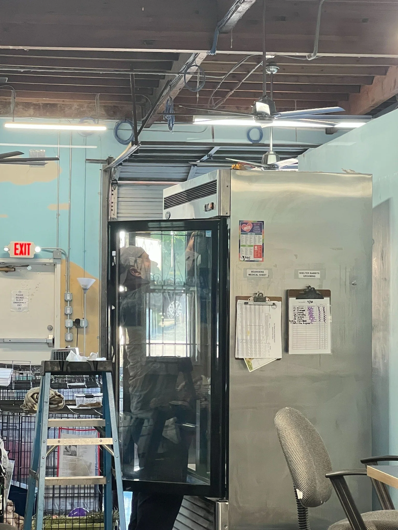 UPDATE: As it turns out, it is the temperature controller that is broken which is $1000 fix.😭😭

Our large veggie refrigerator has decided to take another unscheduled vacation. Last time, it was the compressor. This time, we think the electricals ar