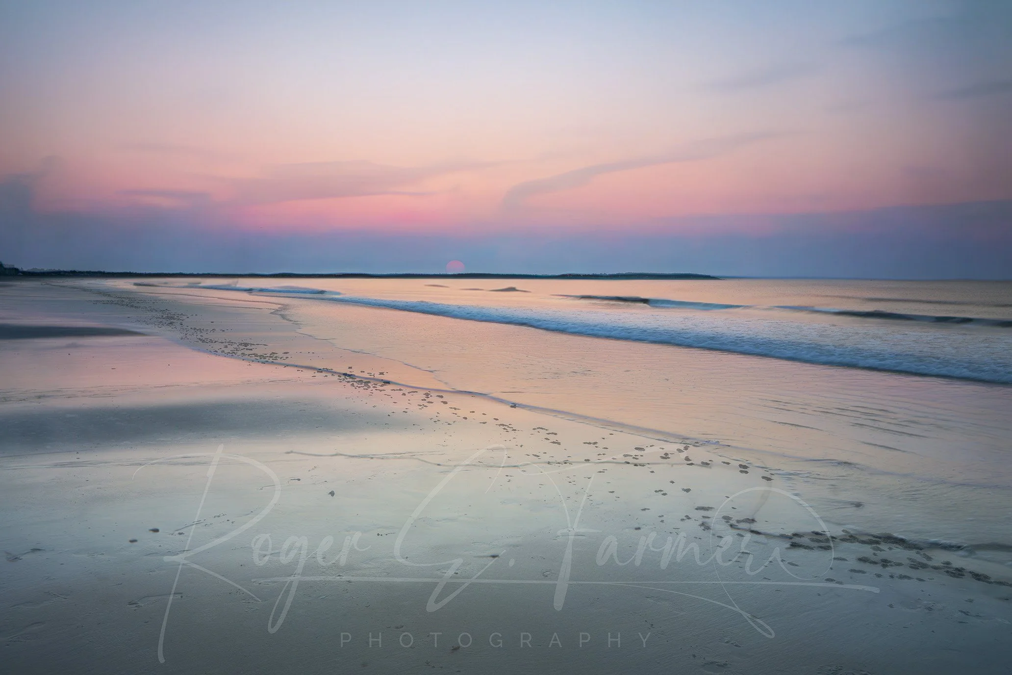 Old OrchardBeachSunriseWatermark@0.25x.jpg