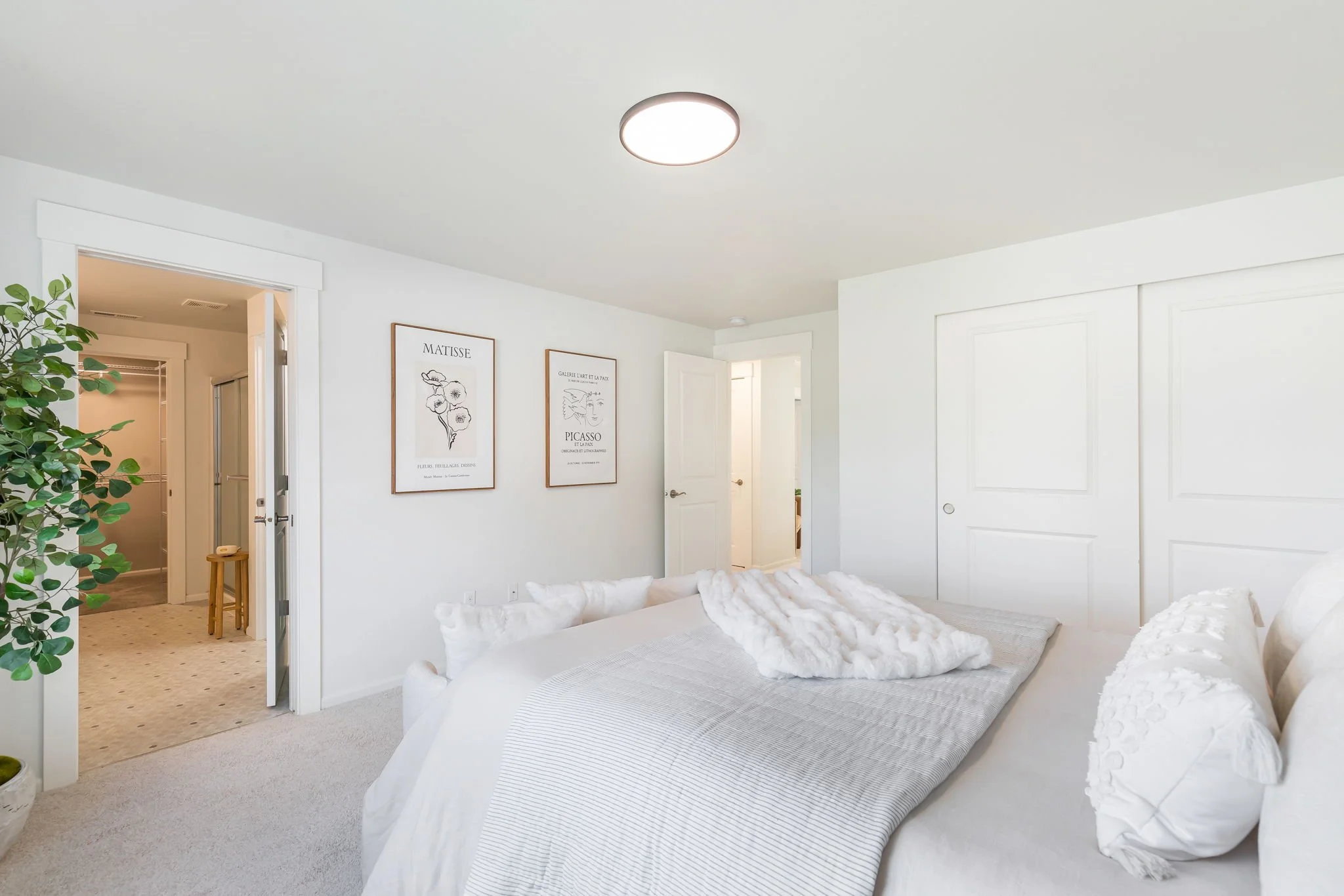 425 169th St S, Spanaway WA720 NE 47th St_0030.jpg