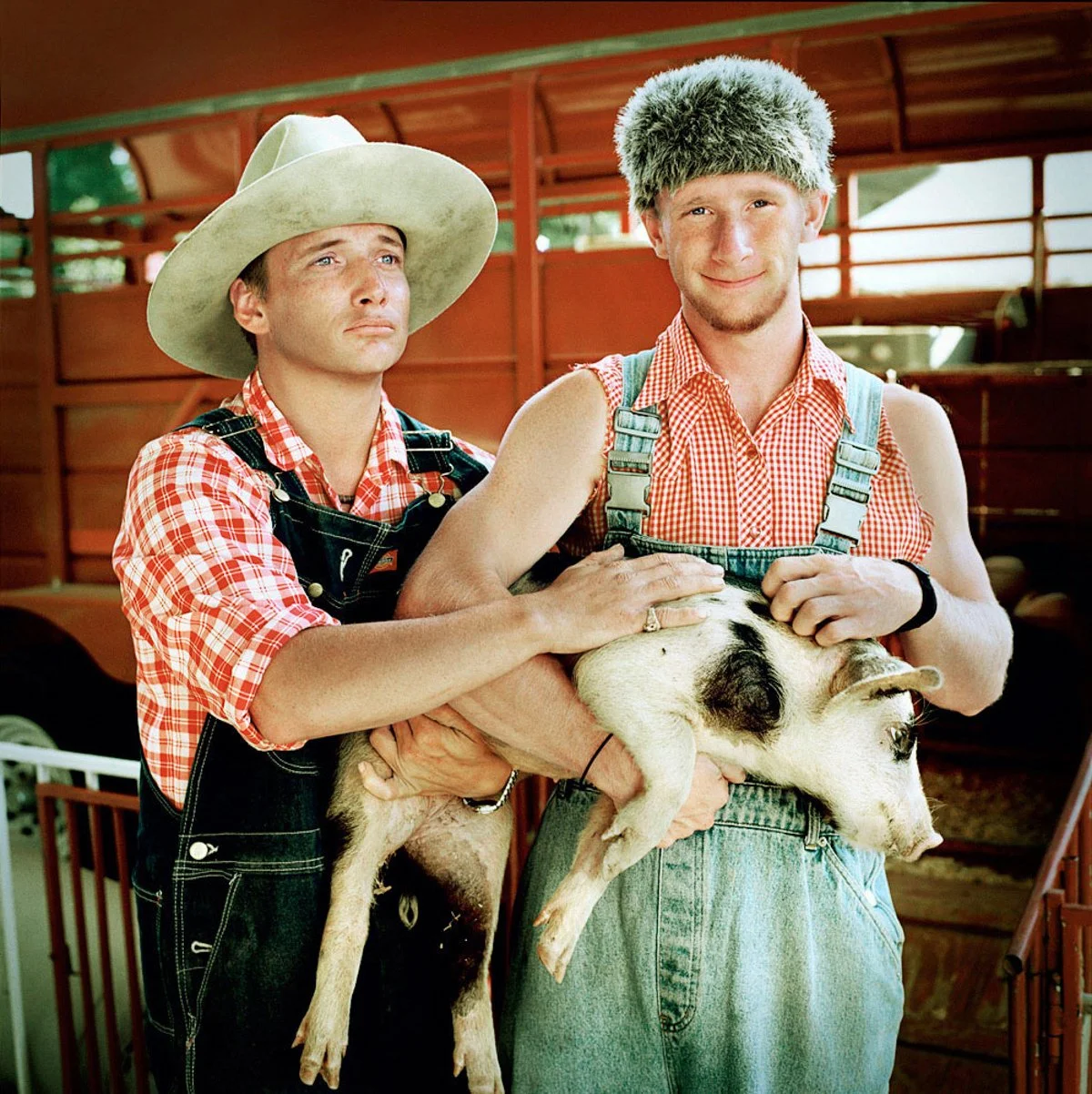 2145_AMERICANA_17_JH_port_pigbros_w2_RGB.jpg