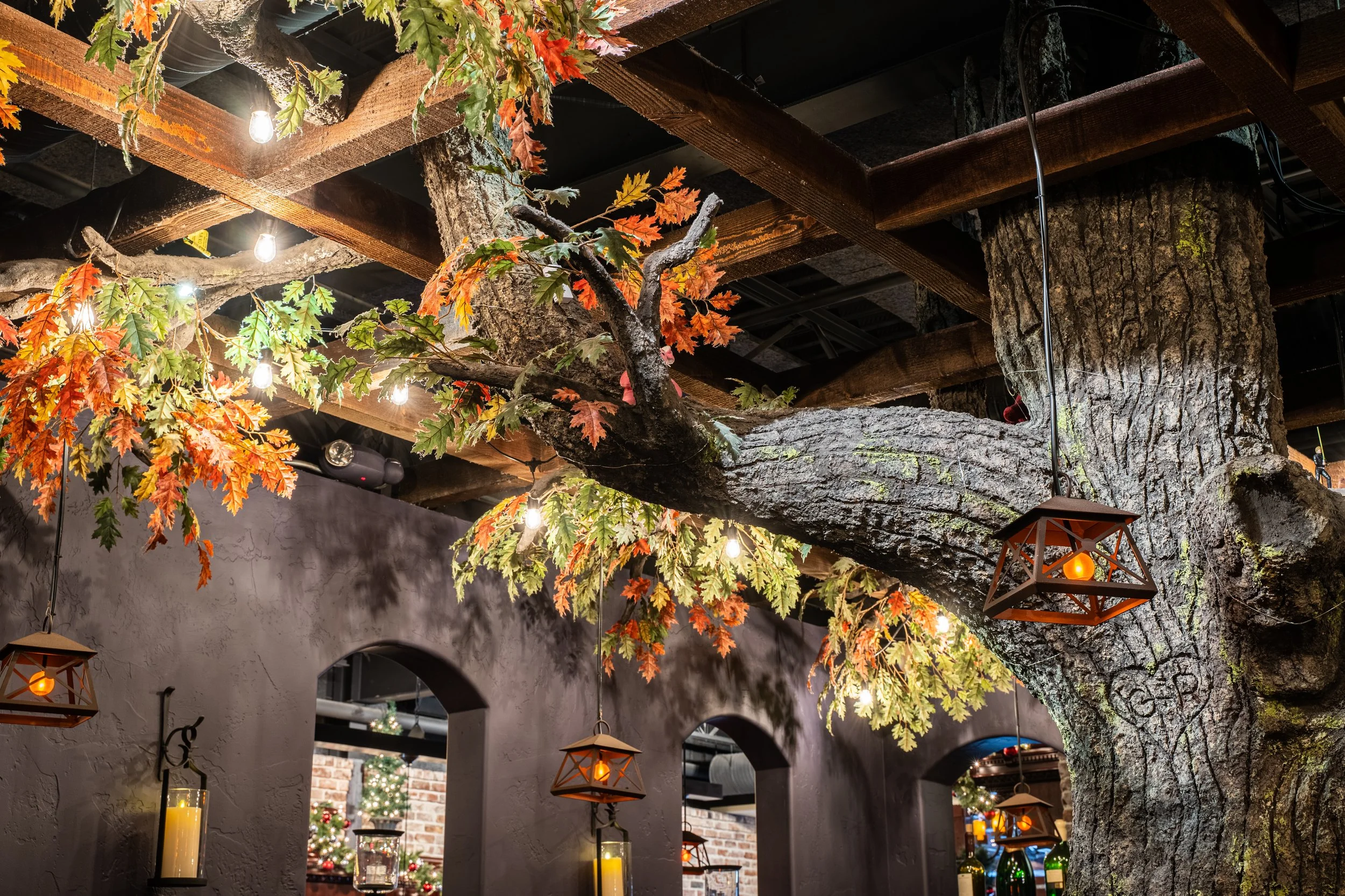 Hours & Locations — Friar Tuck’s Restaurant & Bar