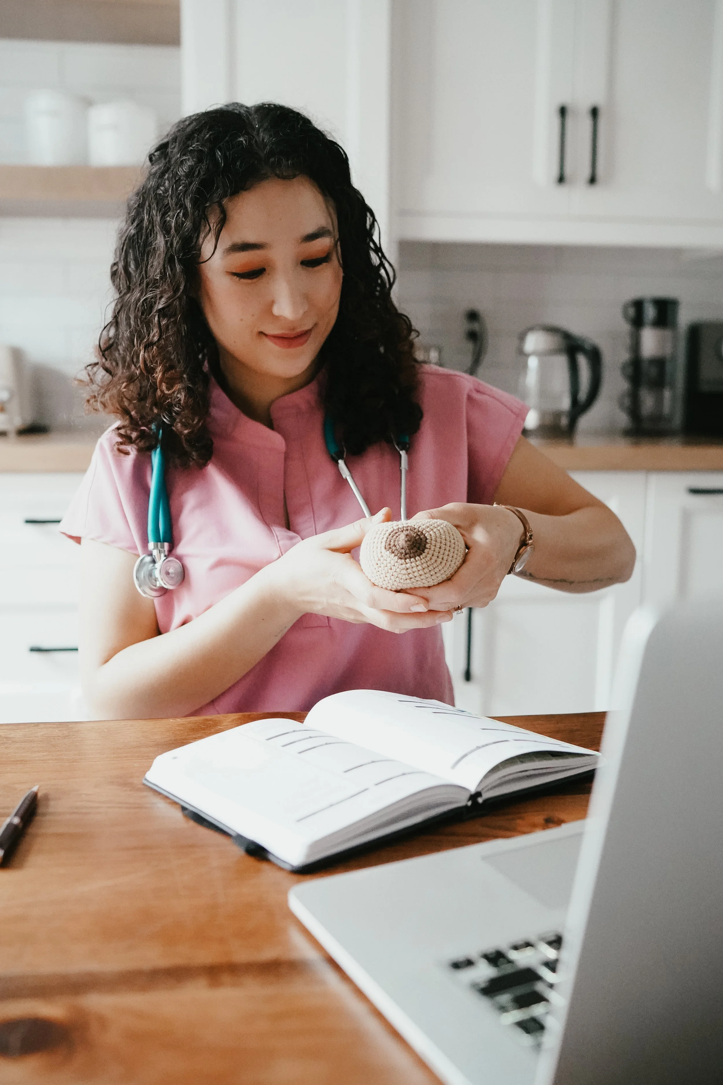 breastfeeding specialist