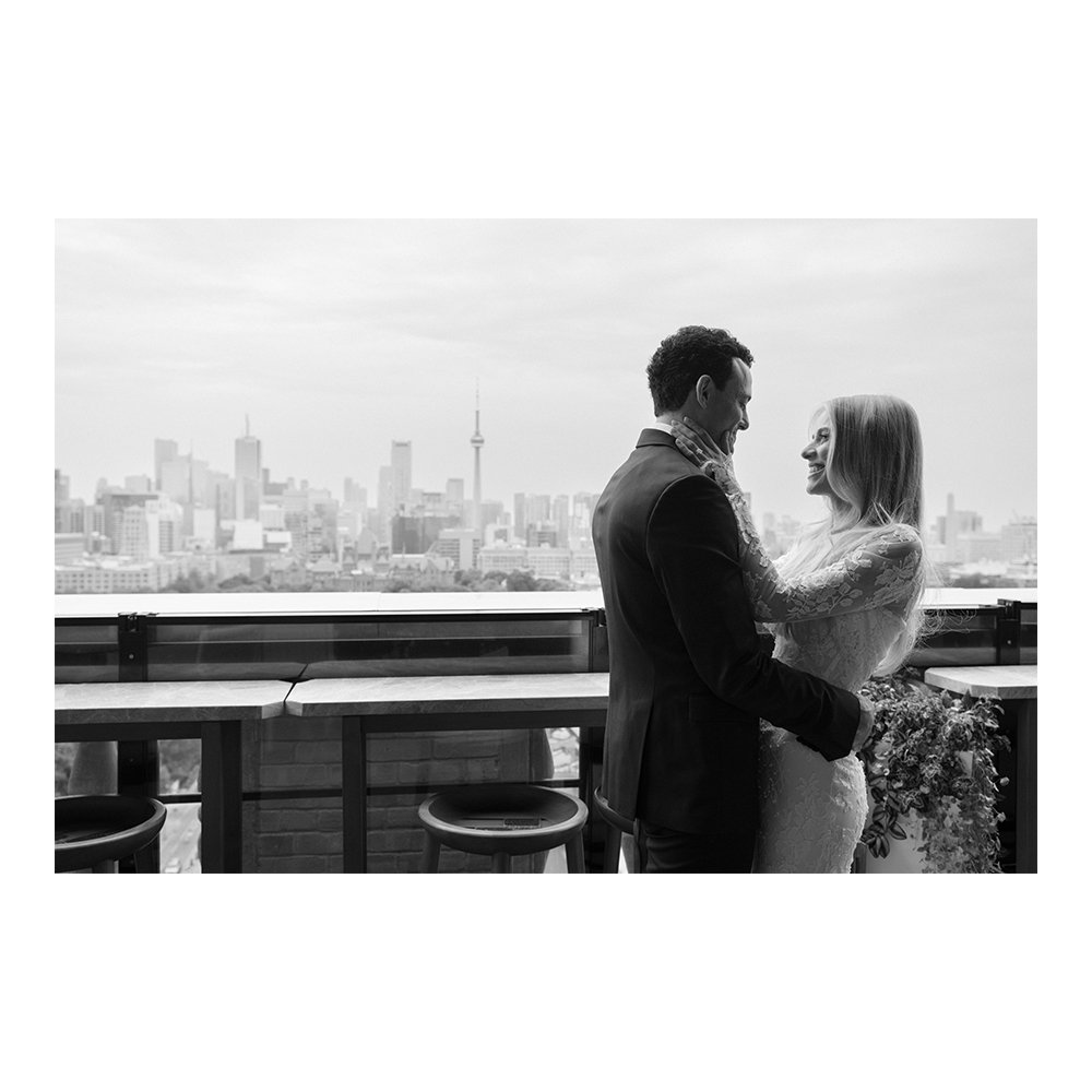 🌹 N + G 🌹
30.07.2025

2nd shooting for: @loriwaltenburyphoto 

Planning: @thisisduet
Venue: @evergreenbrickworksevents
Hair: @saysalstudio + @virasack
Food: @fooddudes
Florals and decor: @jackieo.events
Furniture rentals: @detailzfurniturerentals
V