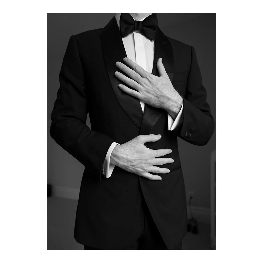 🌹S+J🌹
12.07.2025

2nd shooting for : @loriwaltenburyphoto 

Planning: @events.by.jules
Venue: @ricardas.to
Makeup: @sophiadelicabeauty
Florals: @thornfloral
.
.
#weddingphotographer #weddingphotography #blackandwhitewedding #bride #torontowedding