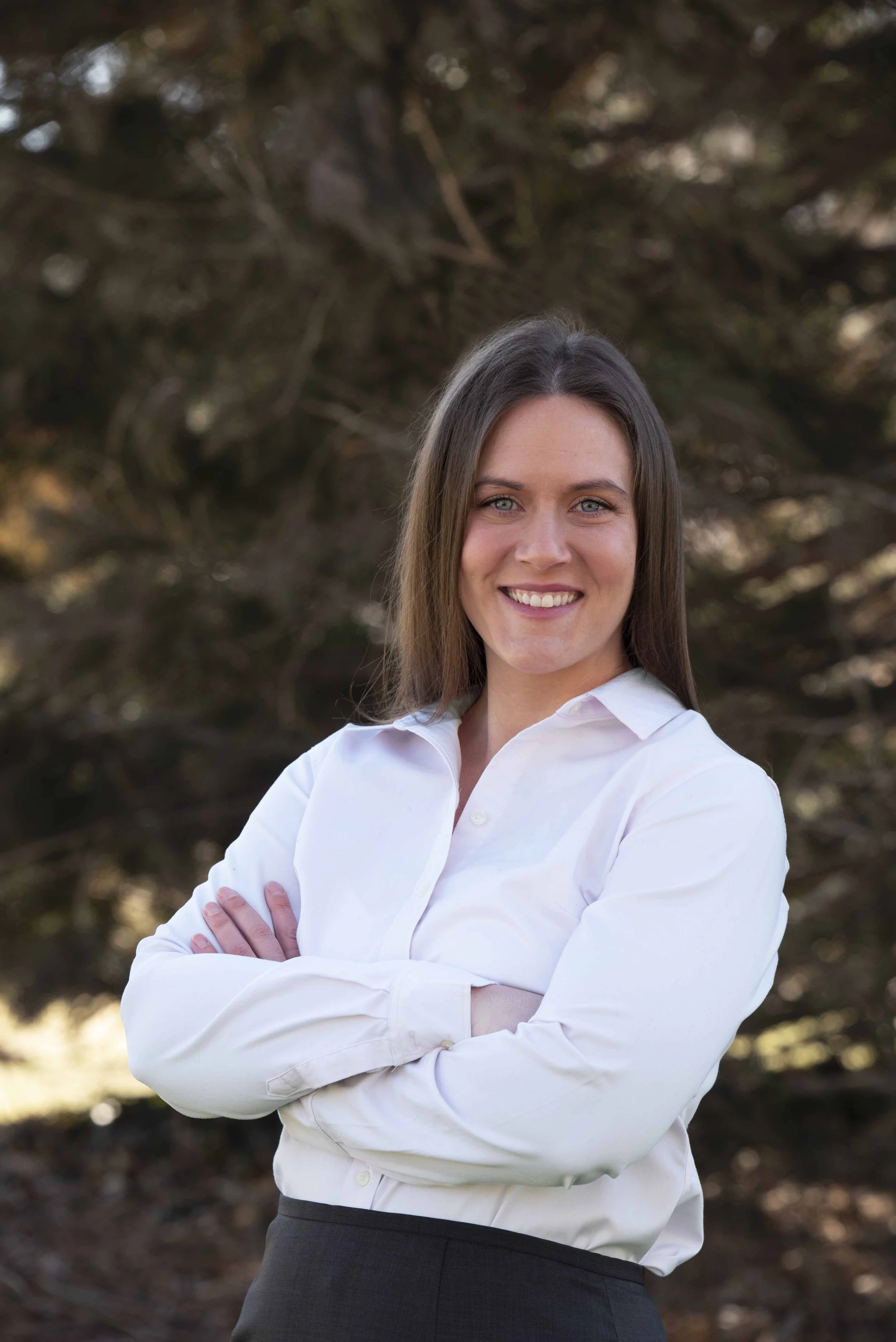 Dana Headshots_15adjusted copy.jpg