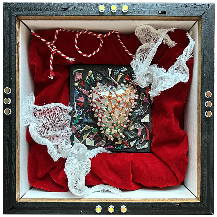 11-sm-Heart-mirrors 2025.png