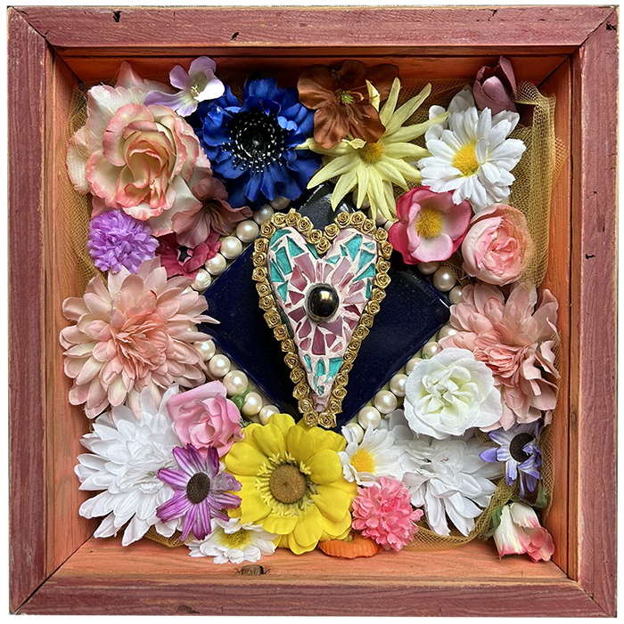 14-sm-Heart-Flowers 2025.png