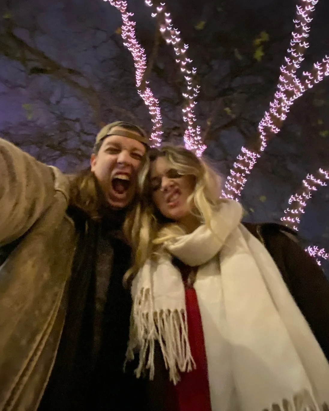 Cₕᵣᵢₛₜₘₐₛ ₜᵢₘₑ ᵢₛ ₕₑᵣₑ