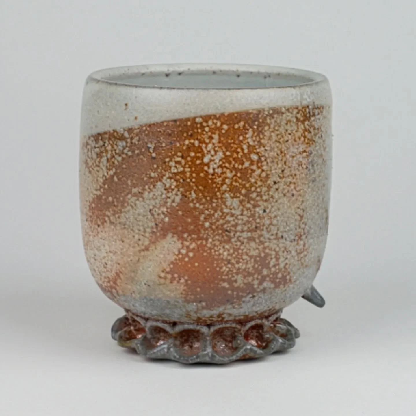 One of the planters I made and soda fired this summer while doing a ceramics residency @etsuartanddesign . It was enjoyable scaling up some of the forms I'd been working on in the months prior. For this one I wedged 30 mesh sand into the clay before 