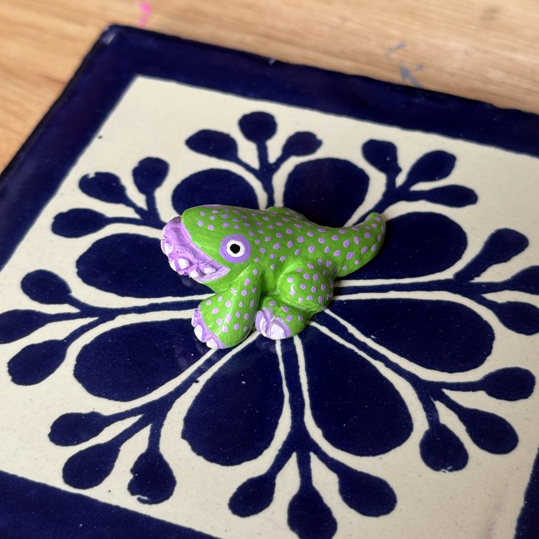 Tiny Guy: Dots