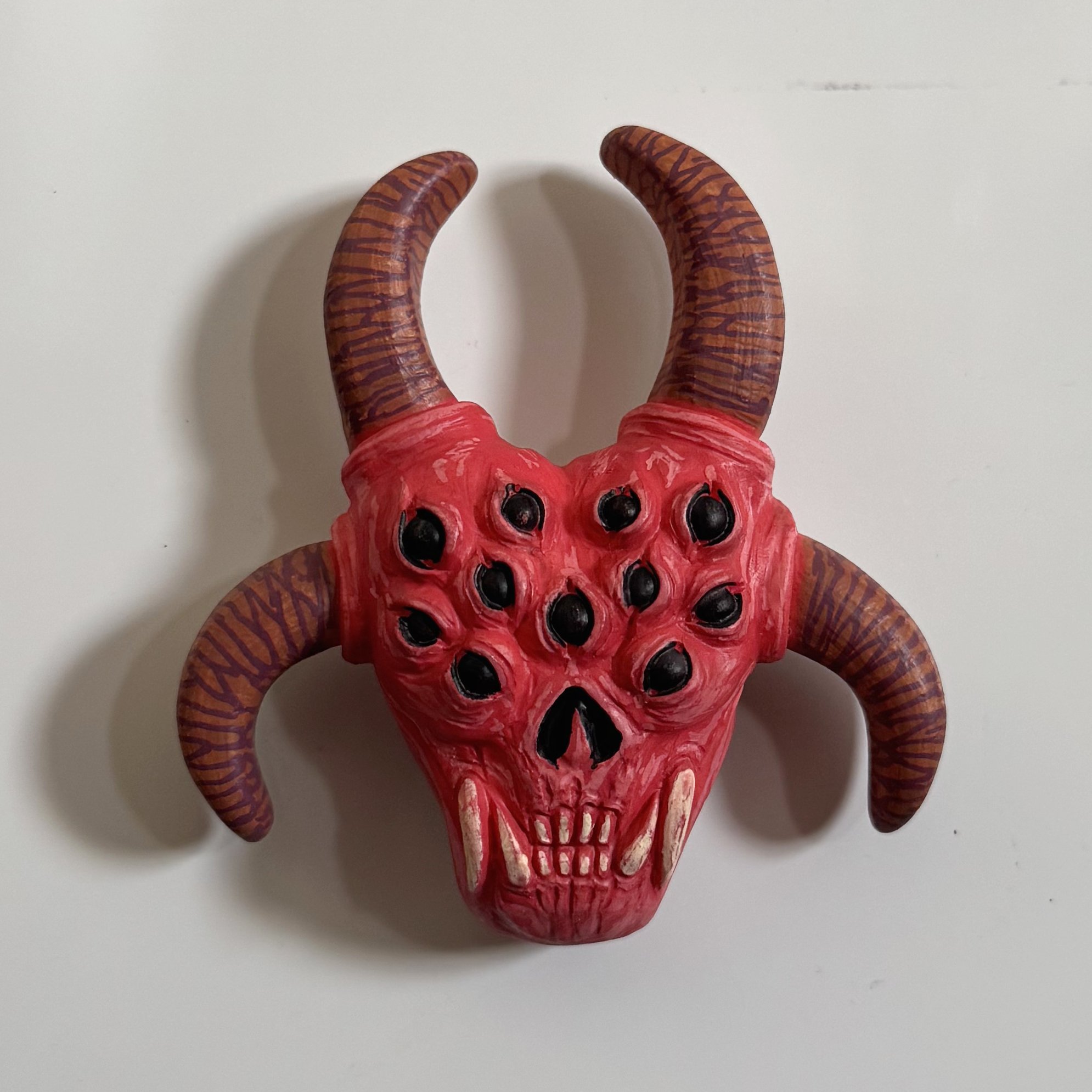 DemonMagnet04_2.jpg
