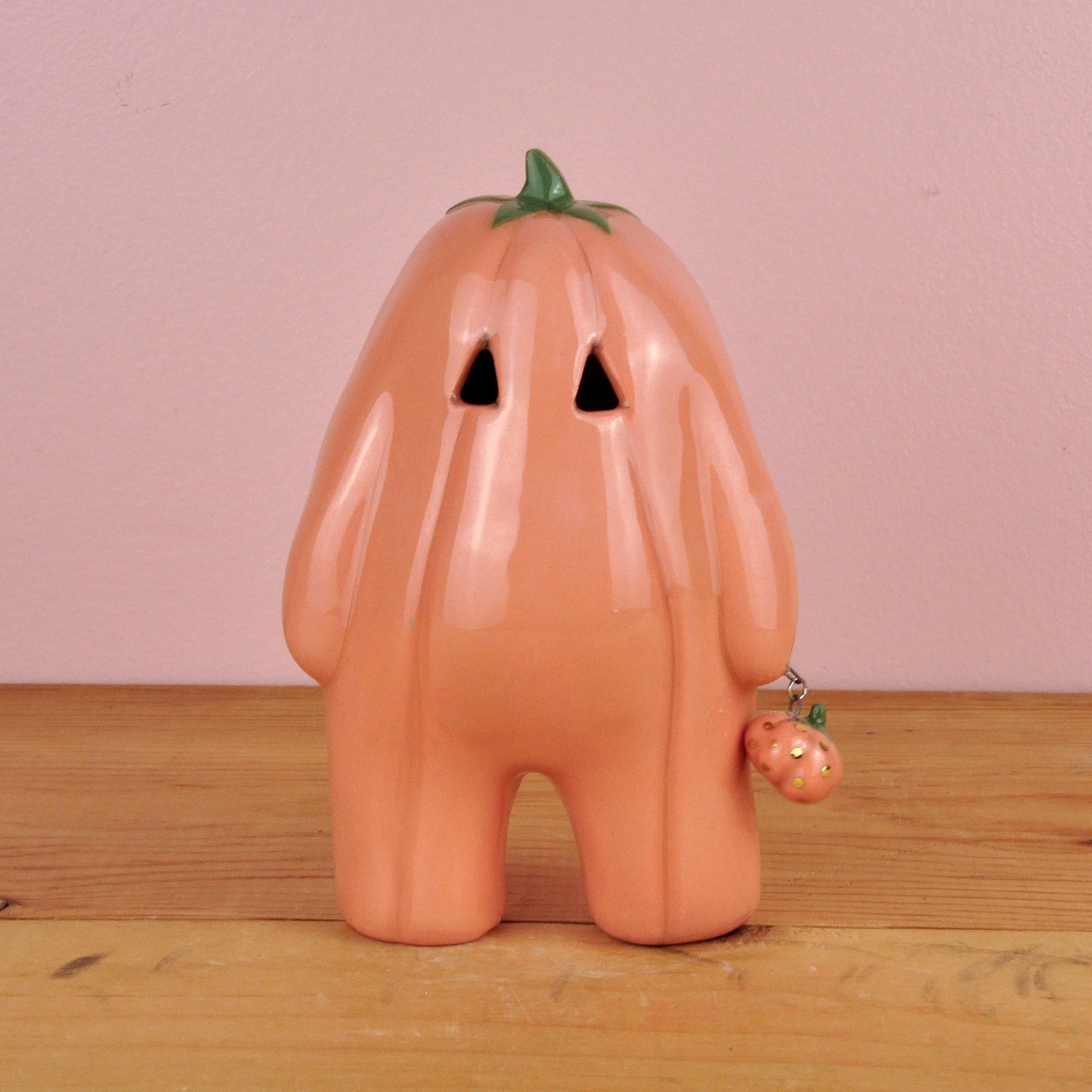 Pumpkin + charm *pre-order*